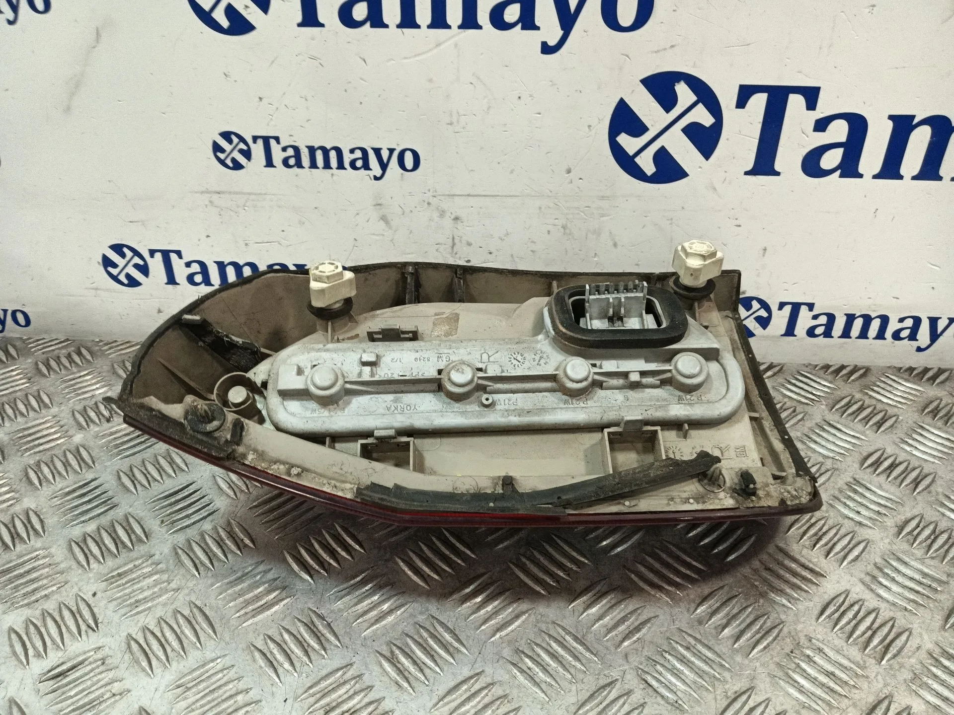 Piloto Trasero Derecho para Opel Zafira A Monospace (T98)