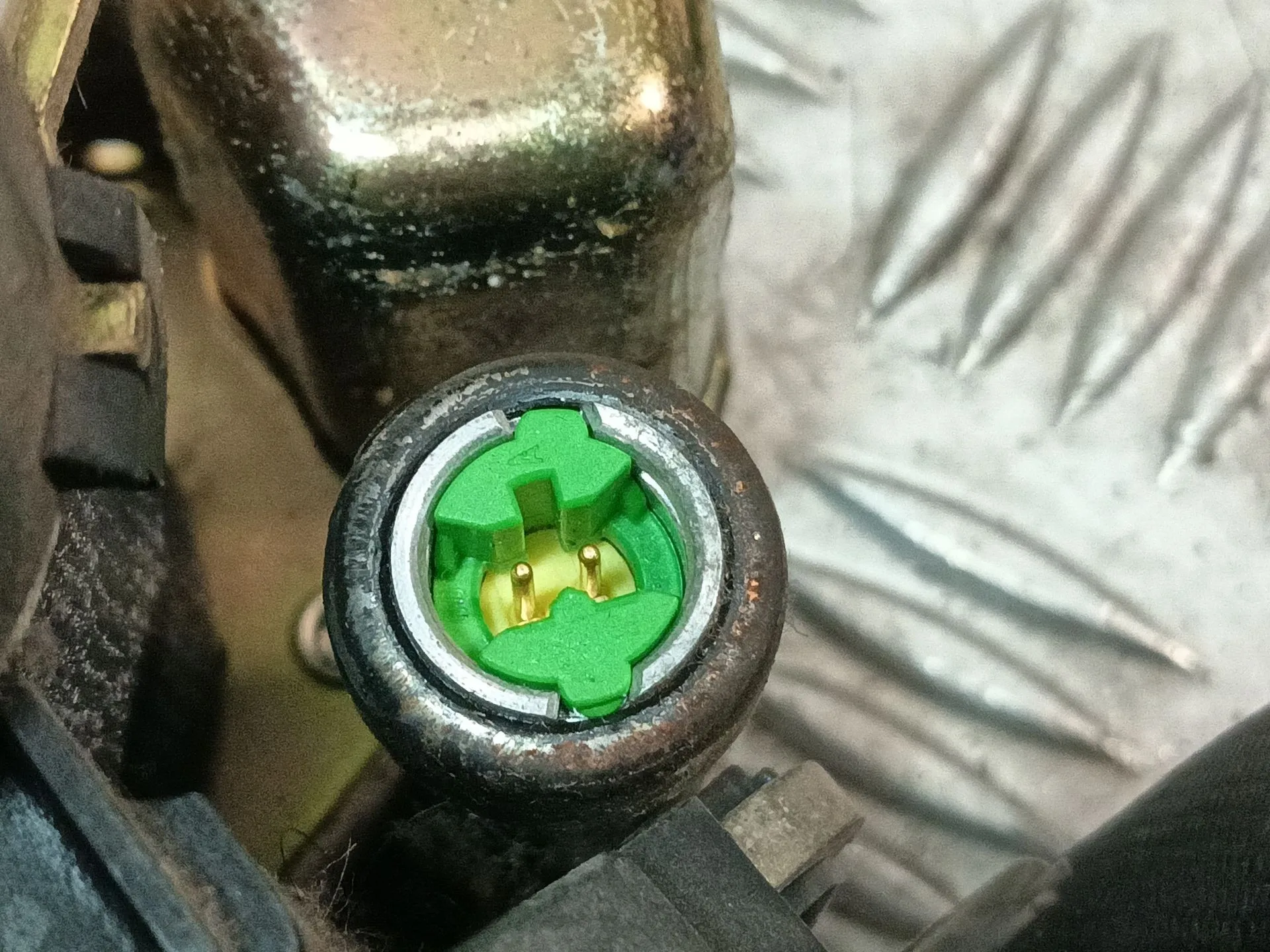 Cinturon Seguridad Delantero Izquierdo para Seat Ibiza Iii (6L1)