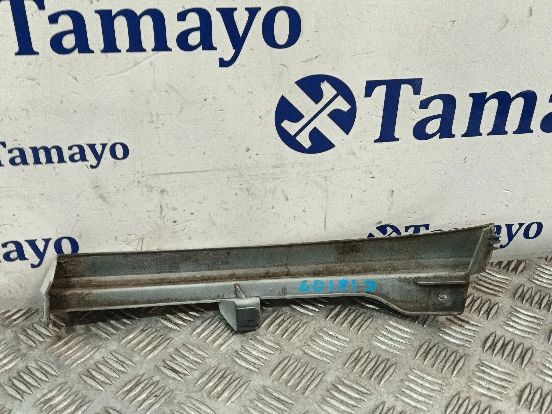 Moldura para Opel Zafira A Monospace (T98)
