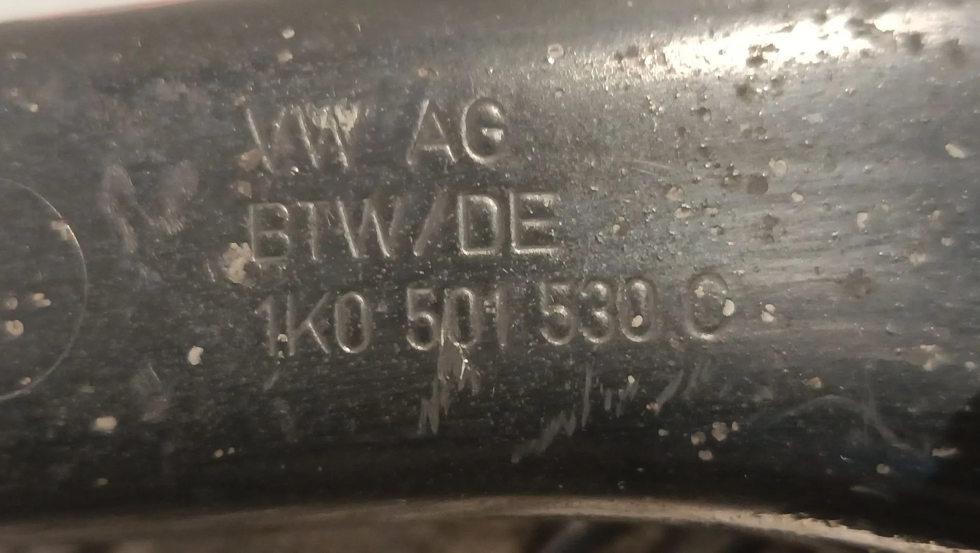 Tirante Trasero Derecho para Volkswagen Golf V (1K1)