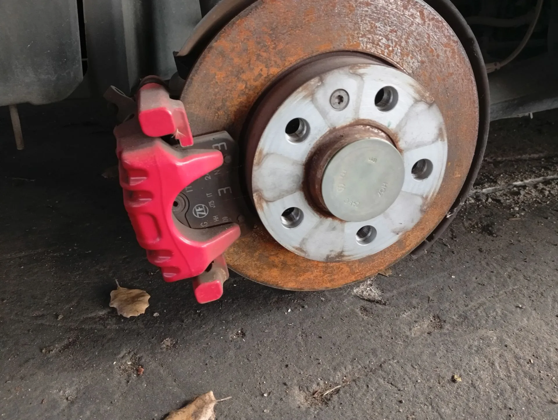 Pinza Freno Trasera Izquierda para Seat Arona (Kj7, Kjp)