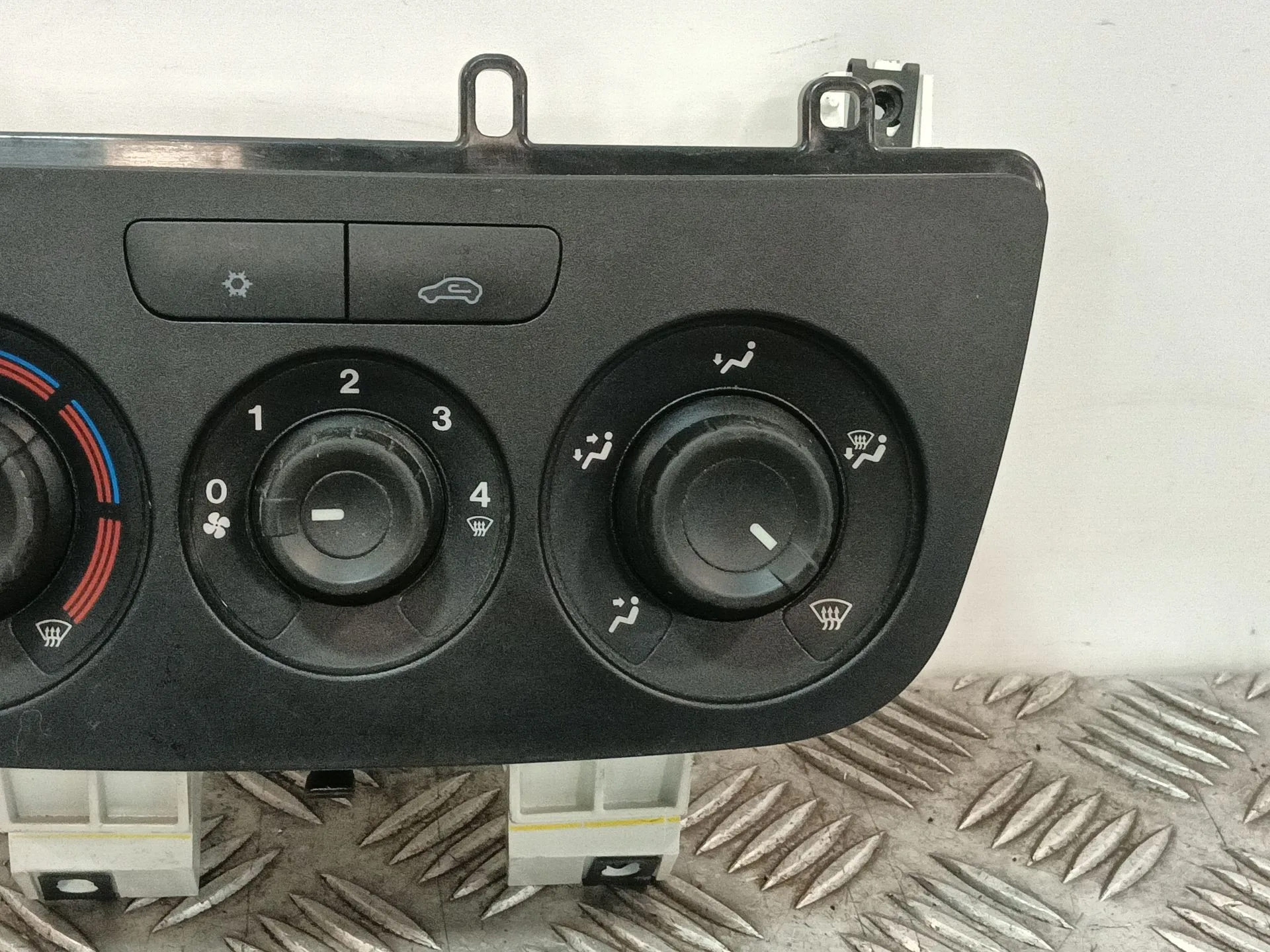 Mando Climatizador para Fiat Doblo Cargo (263_)