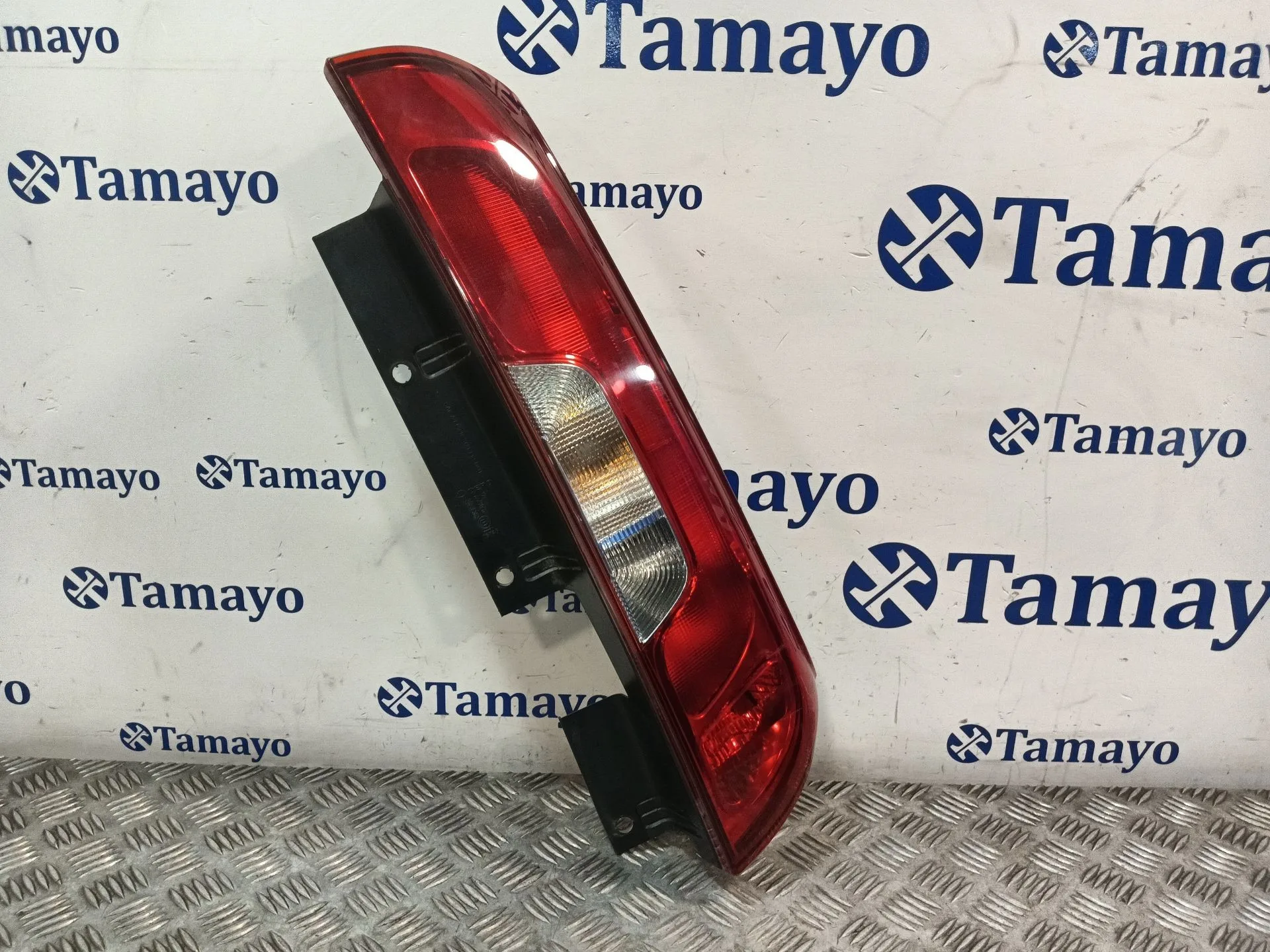 Piloto Trasero Derecho para Fiat Doblo Cargo (263_)