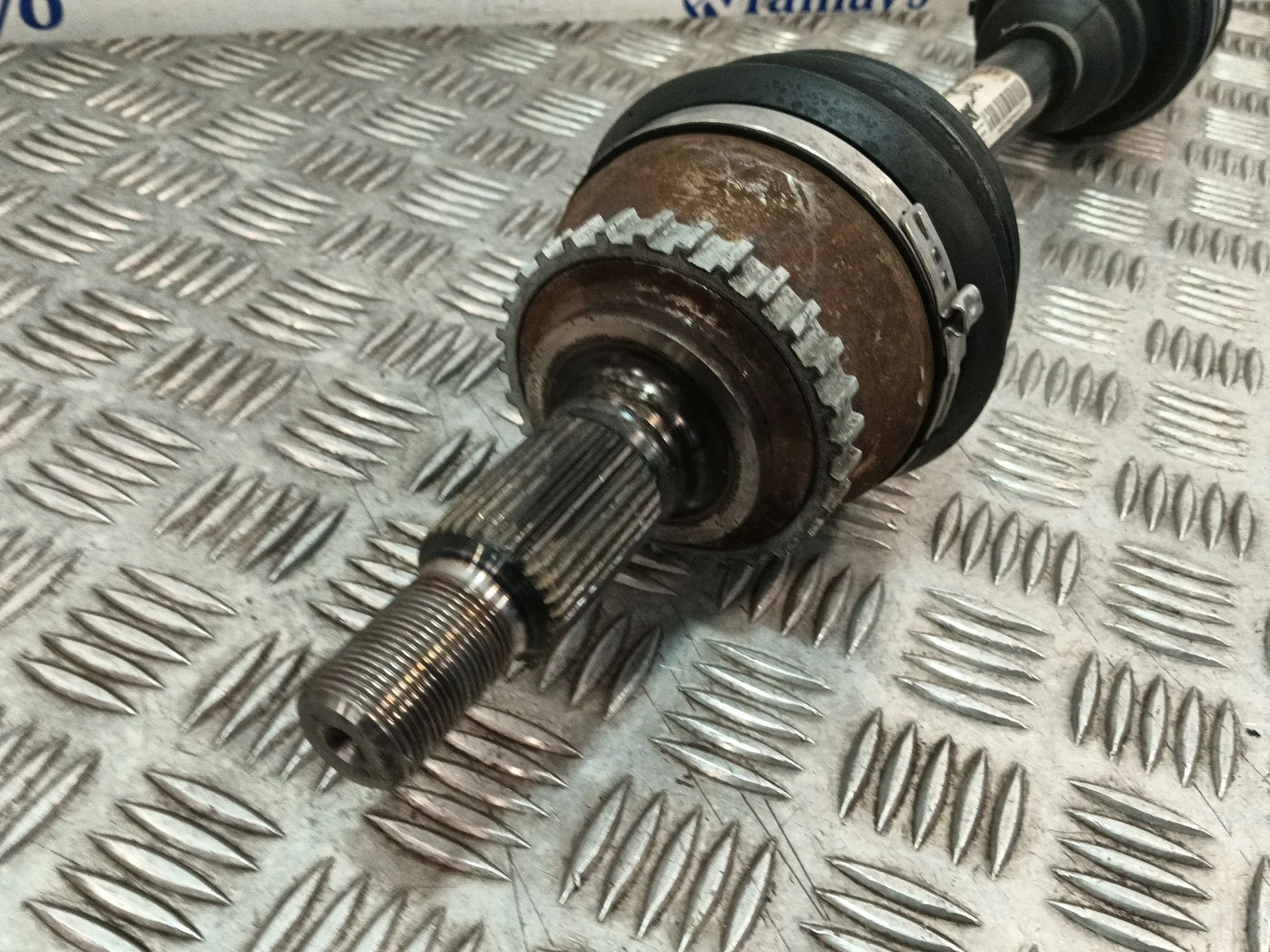 Transmision Delantera Izquierda para Saab 9-5 (Ys3E)