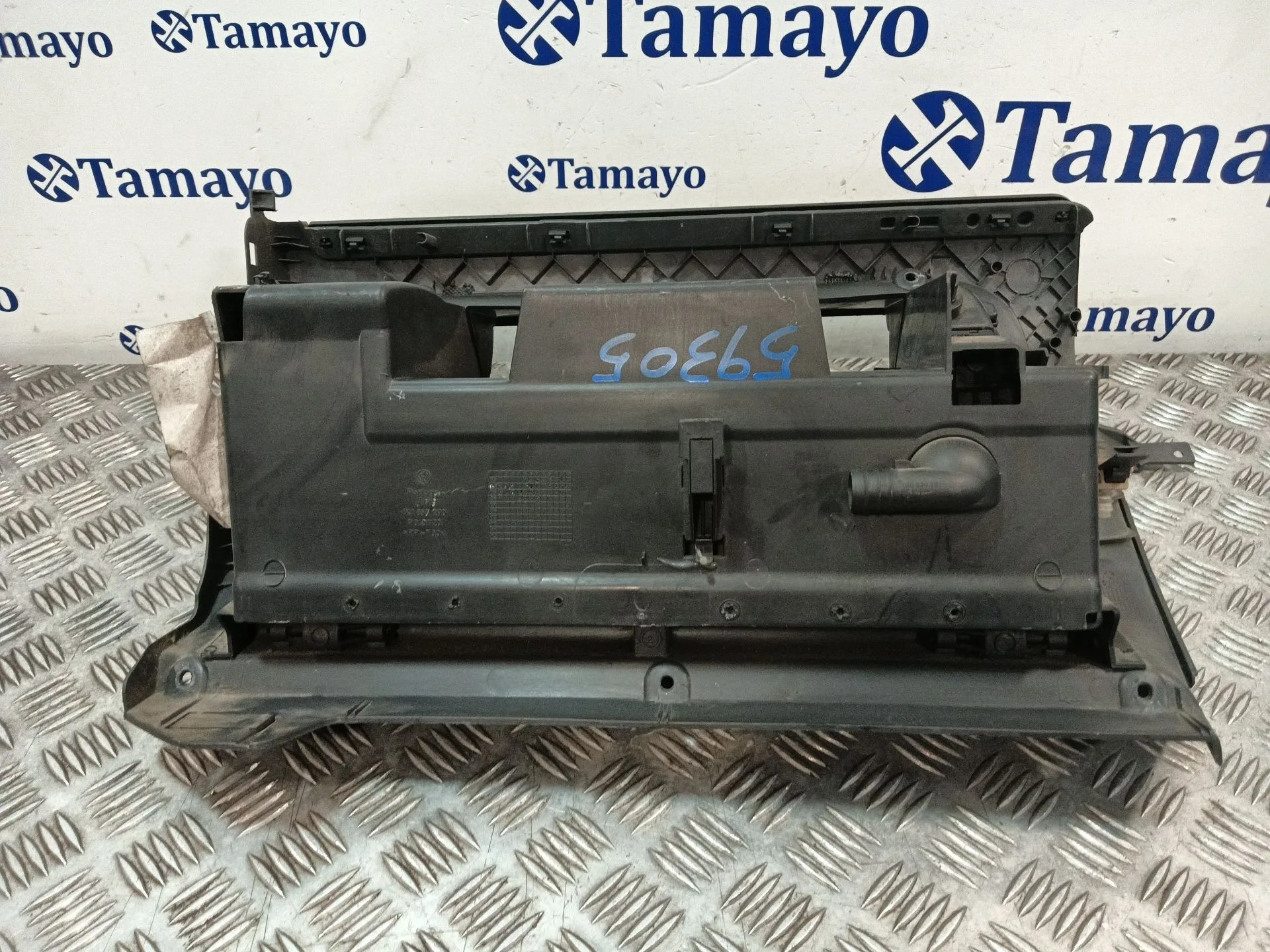 Guantera para Volkswagen Golf V (1K1)