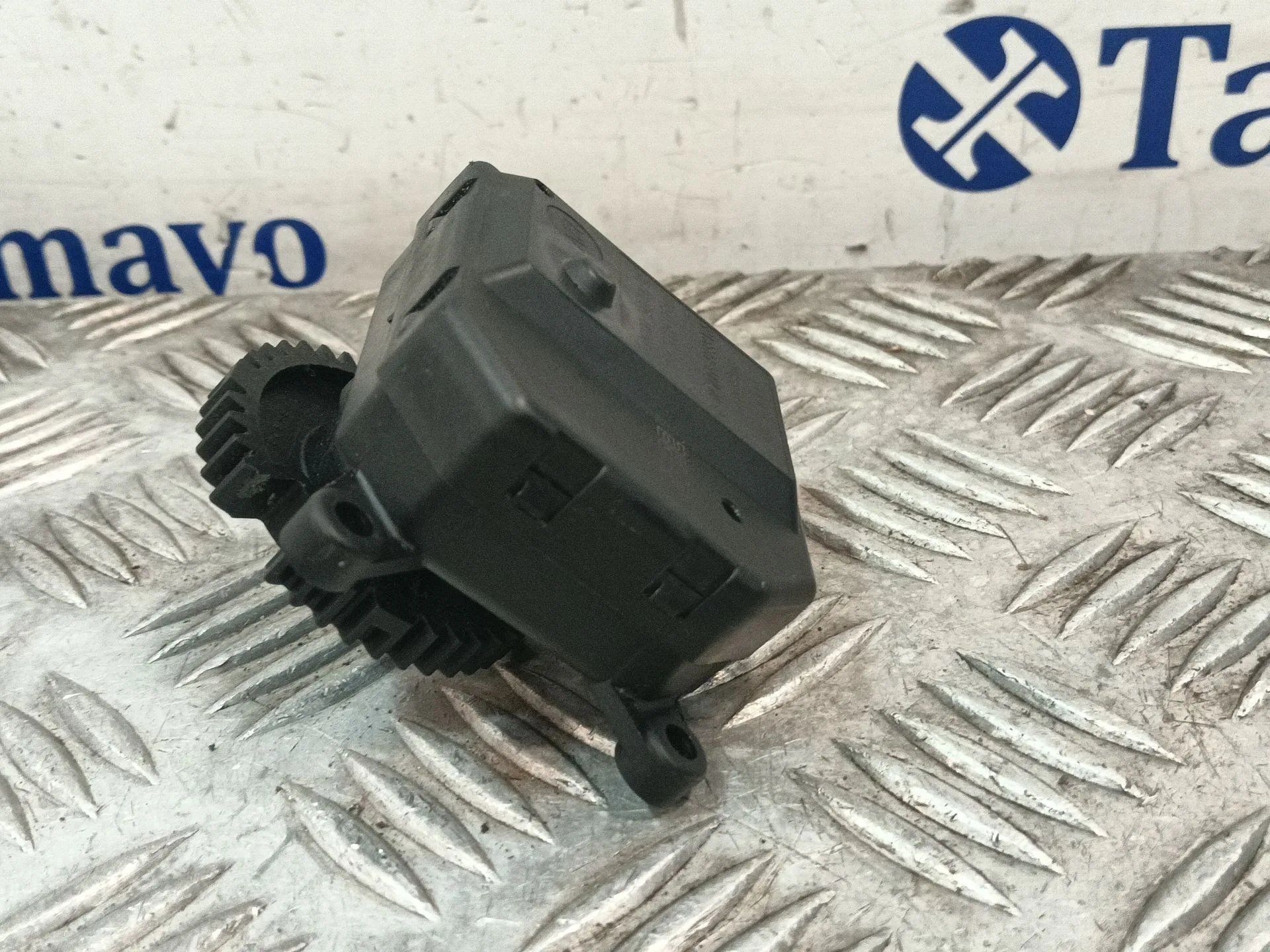 Motor Apertura Trampillas Climatizador para Seat Ibiza Iii (6L1)