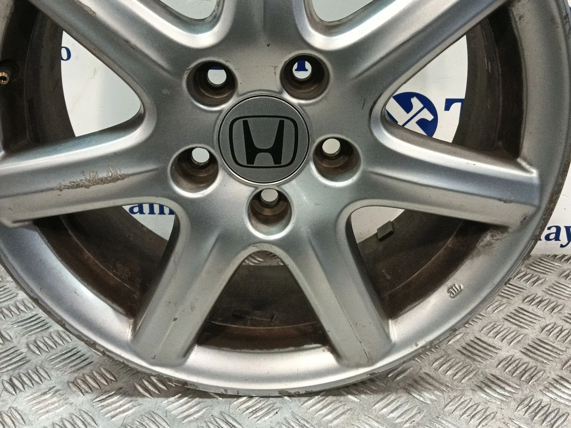 Llanta para Honda Civic Viii Hatchback (Fn, Fk)