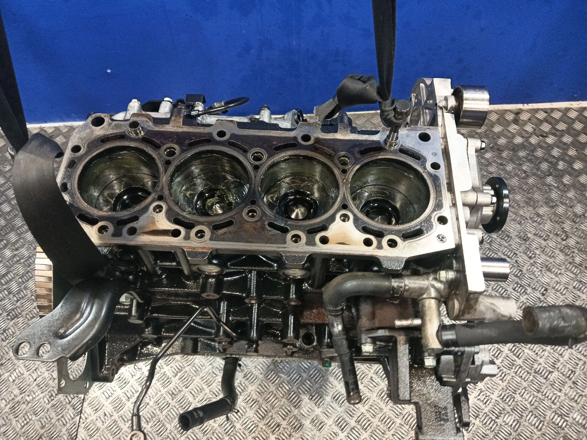 Bloque Armado para Kia Carnival