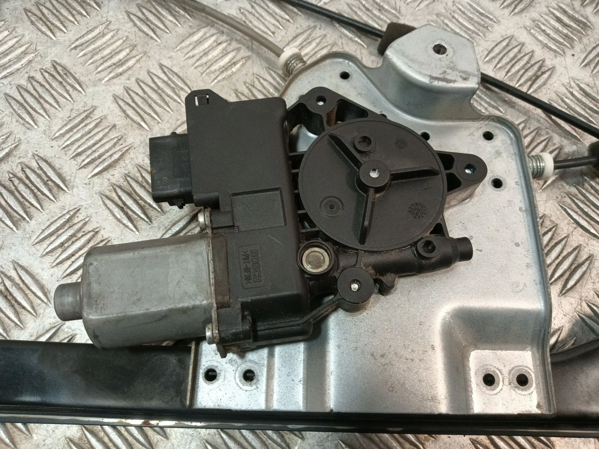 Elevalunas Delantero Izquierdo para Ssangyong Actyon