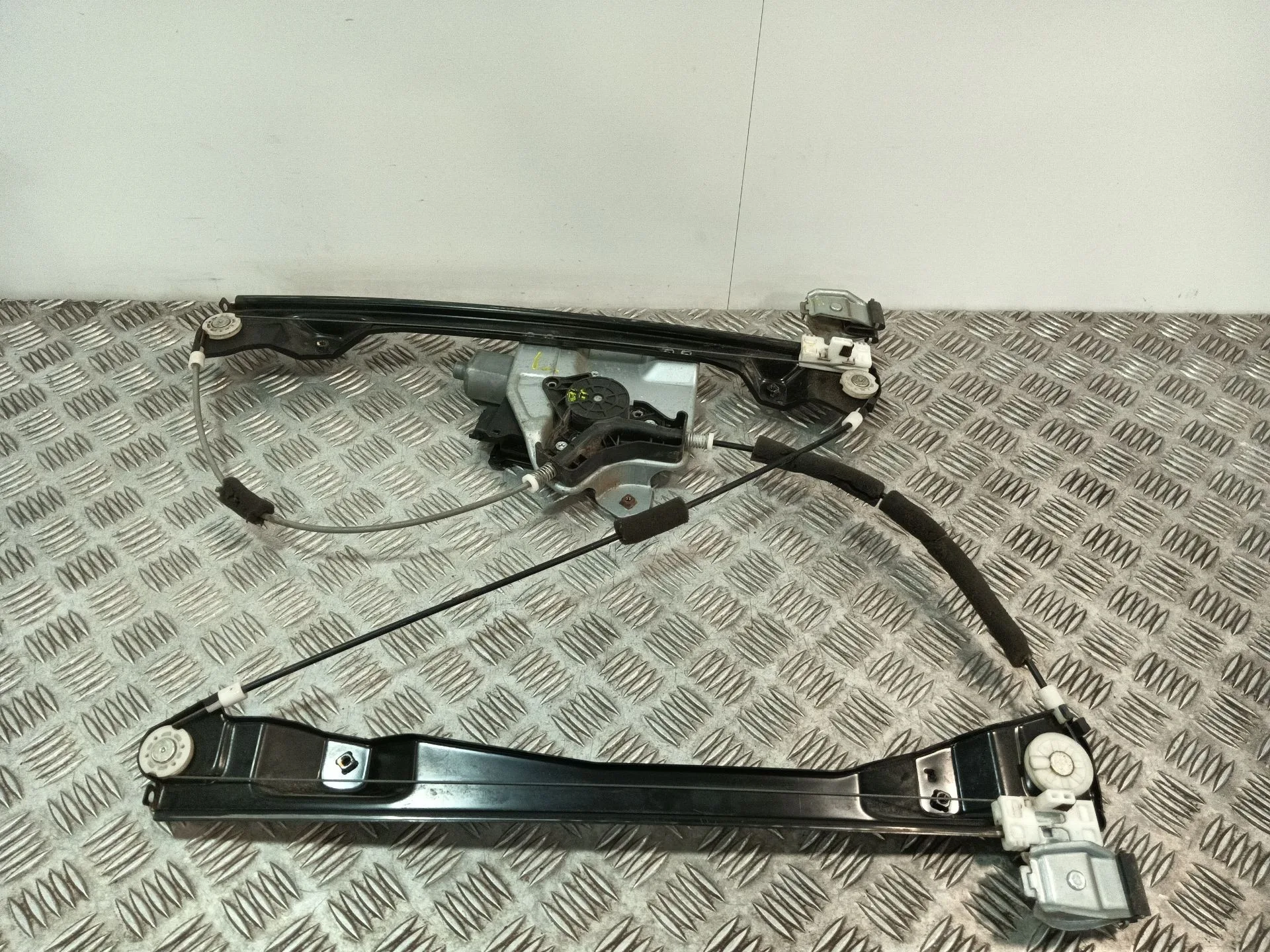 Elevalunas Delantero Izquierdo para Ssangyong Actyon