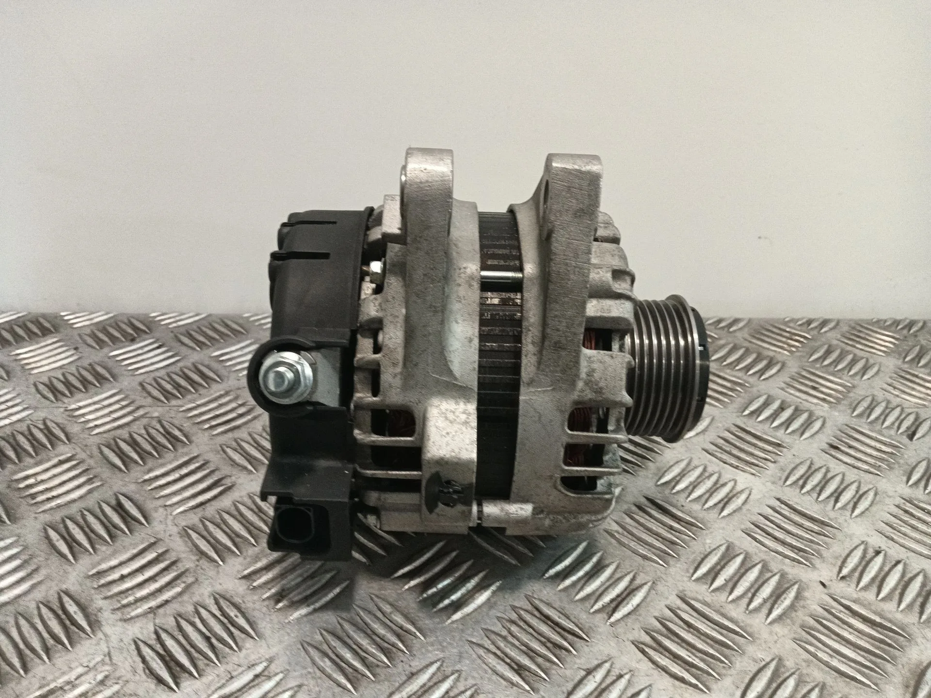 Alternador para Hyundai H350 Furgoneta