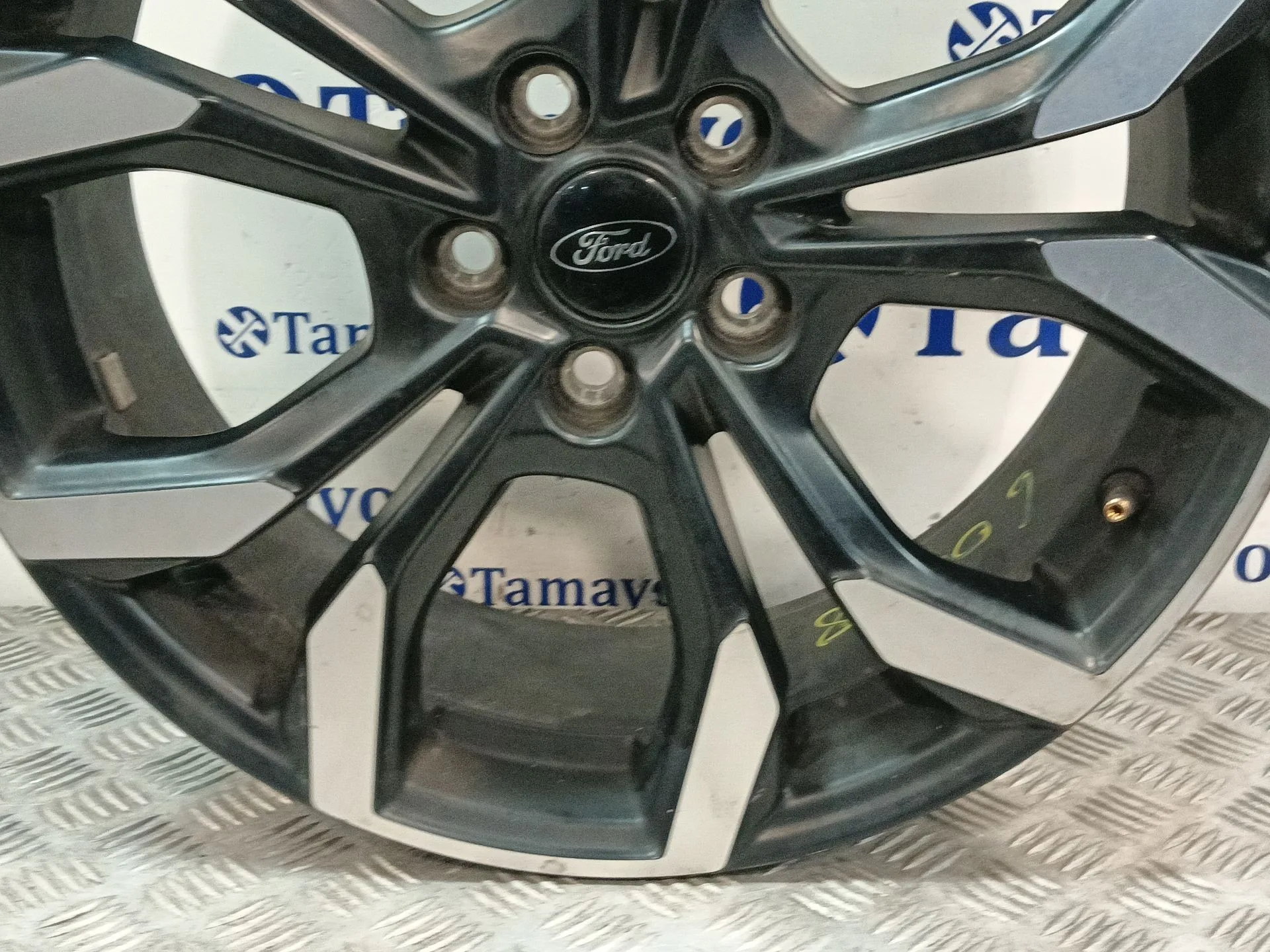 Llanta para Ford Puma (J2K, Cf7)