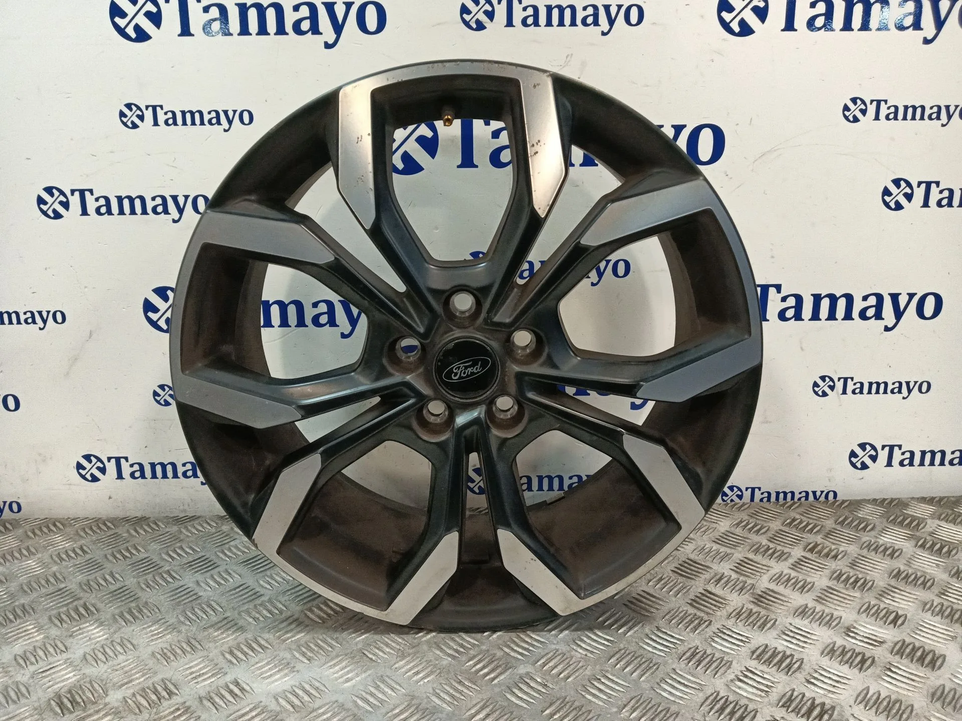 Llanta para Ford Puma (J2K, Cf7)