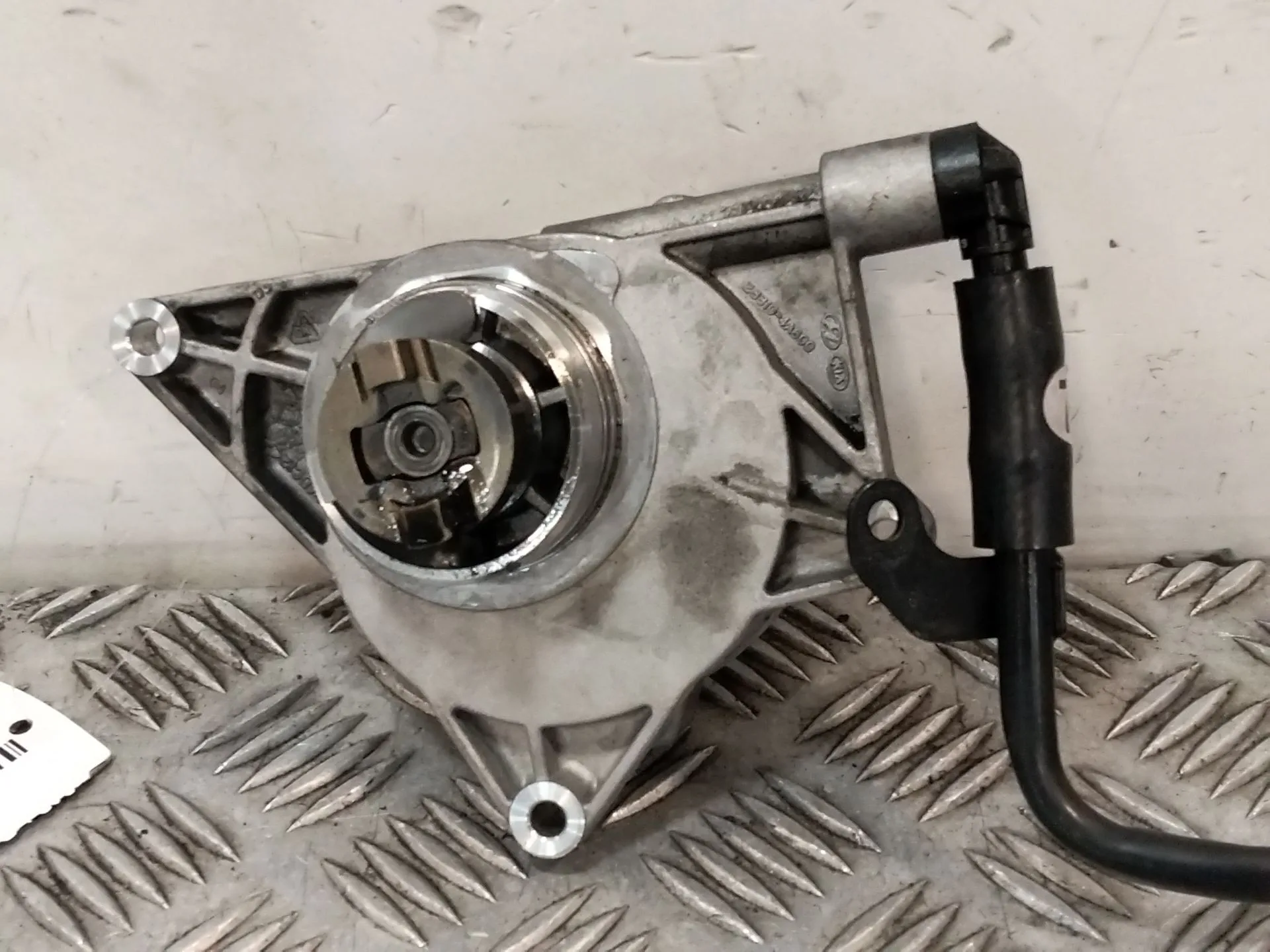 Depresor Freno / Bomba Vacio para Hyundai H350 Furgoneta
