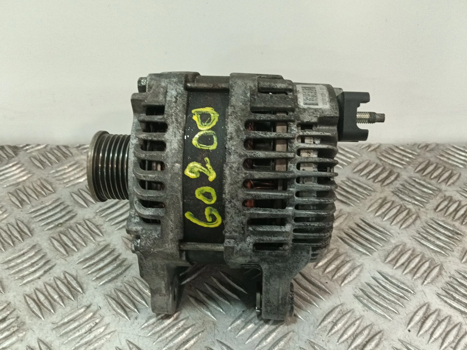 Alternador para Renault Master Iii Furgoneta (Fv)