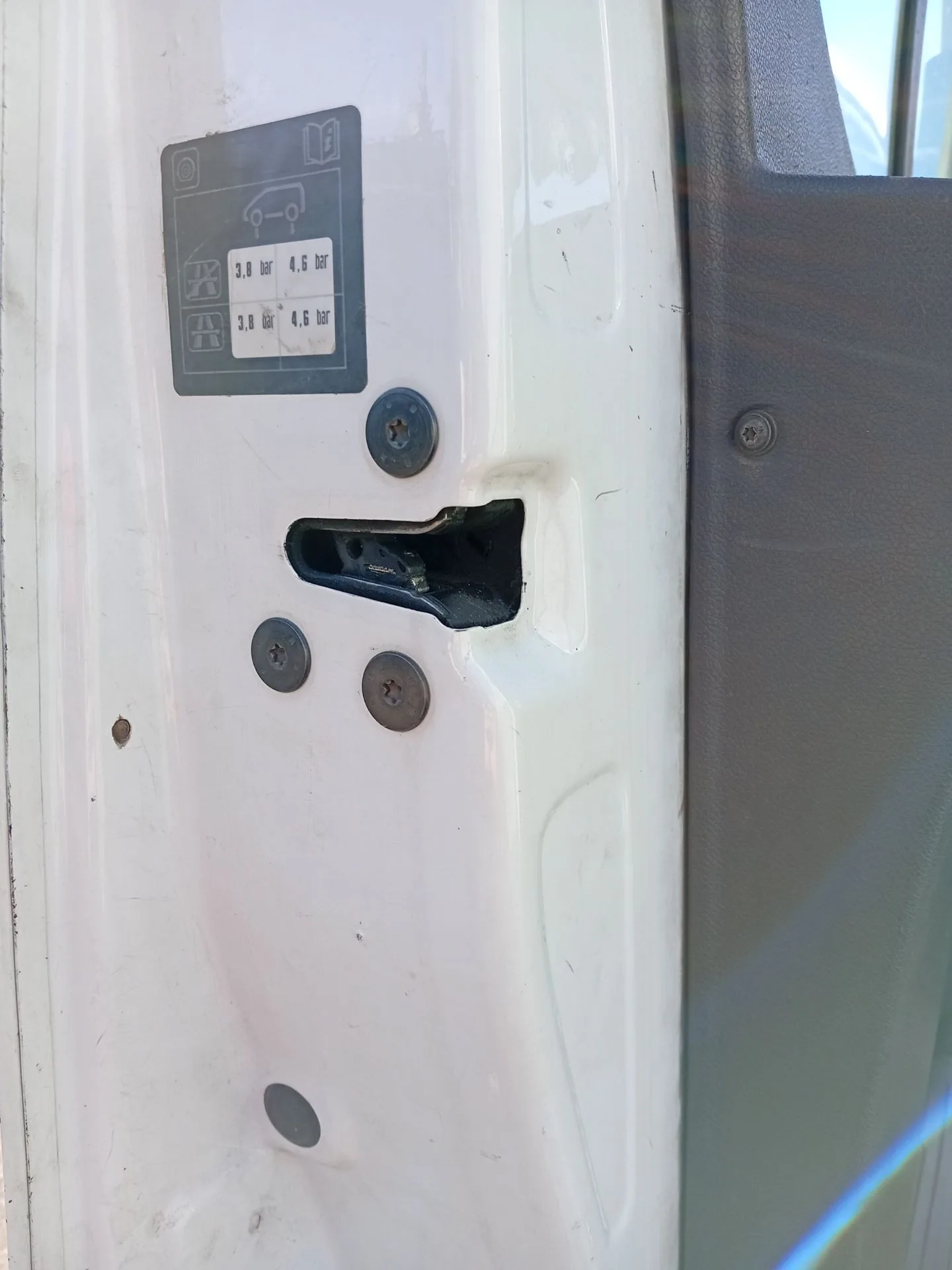 Cerradura Puerta Delantera Izquierda para Renault Master Iii Furgoneta (Fv)