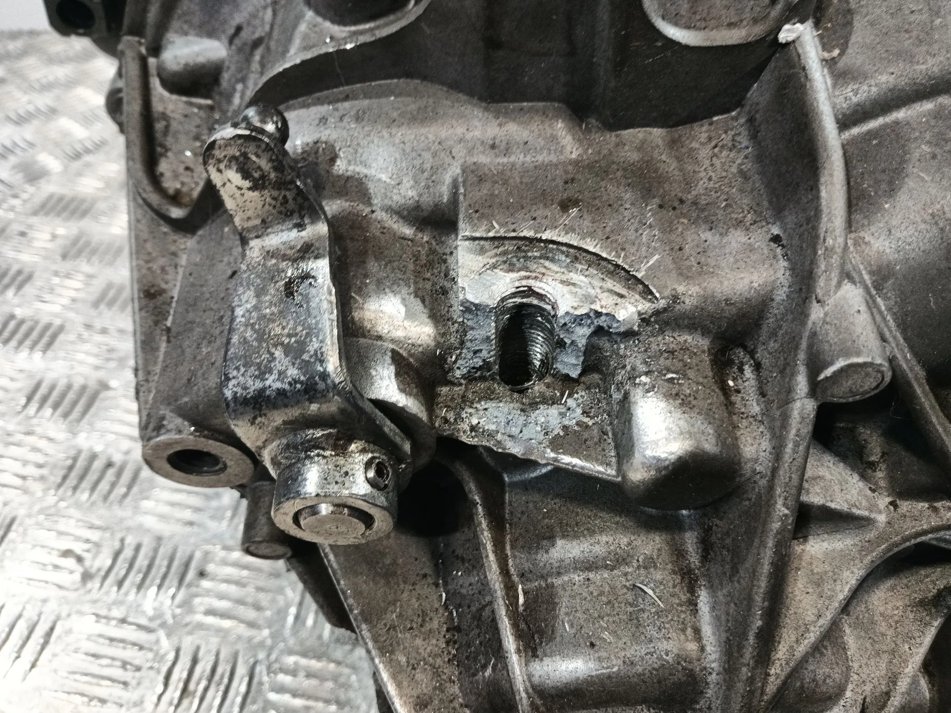 Despiece Caja Cambios para Renault Master Iii Furgoneta (Fv)