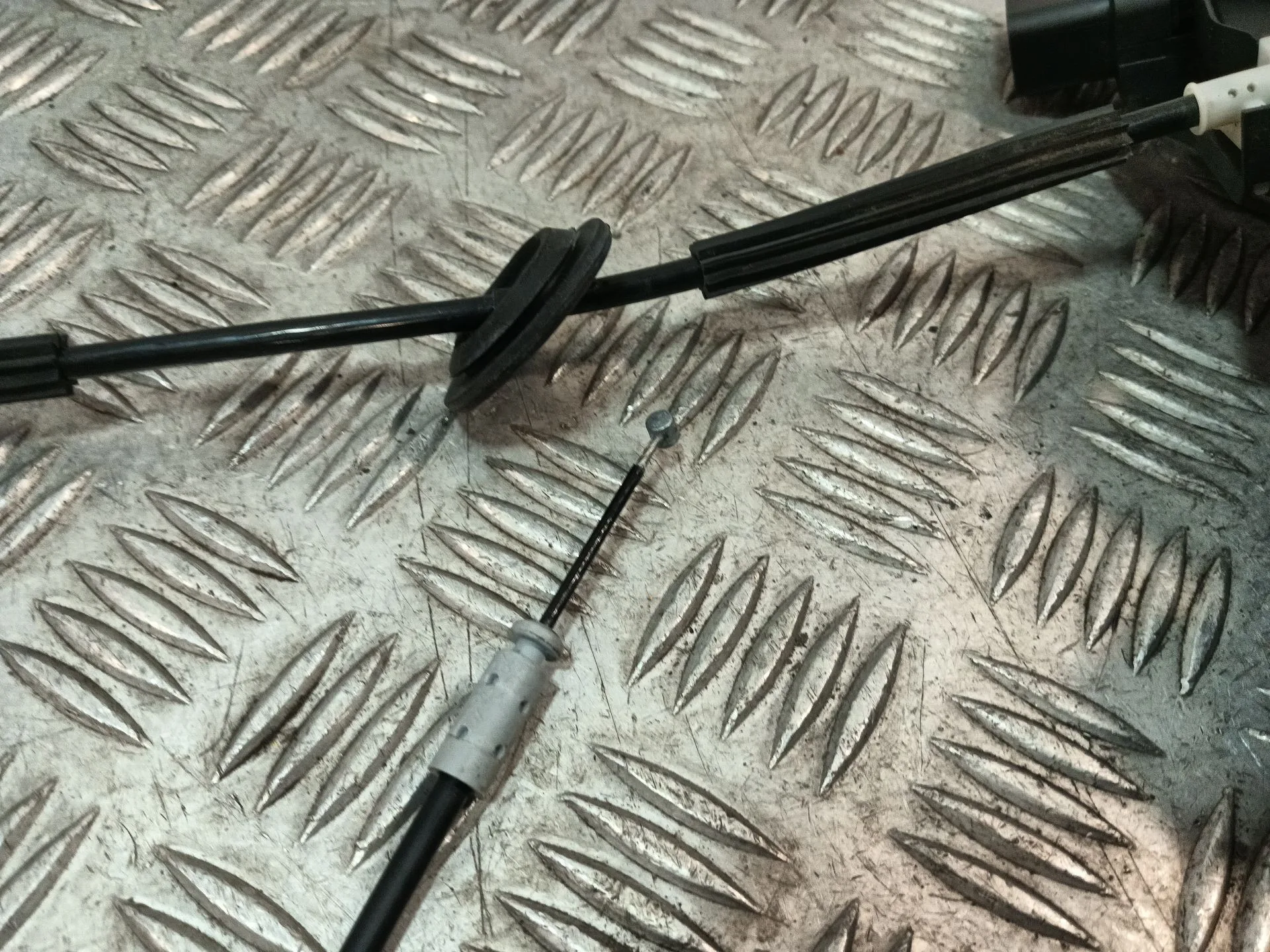 Cerradura Puerta Delantera Izquierda para Land Rover Discovery Iv (L319)