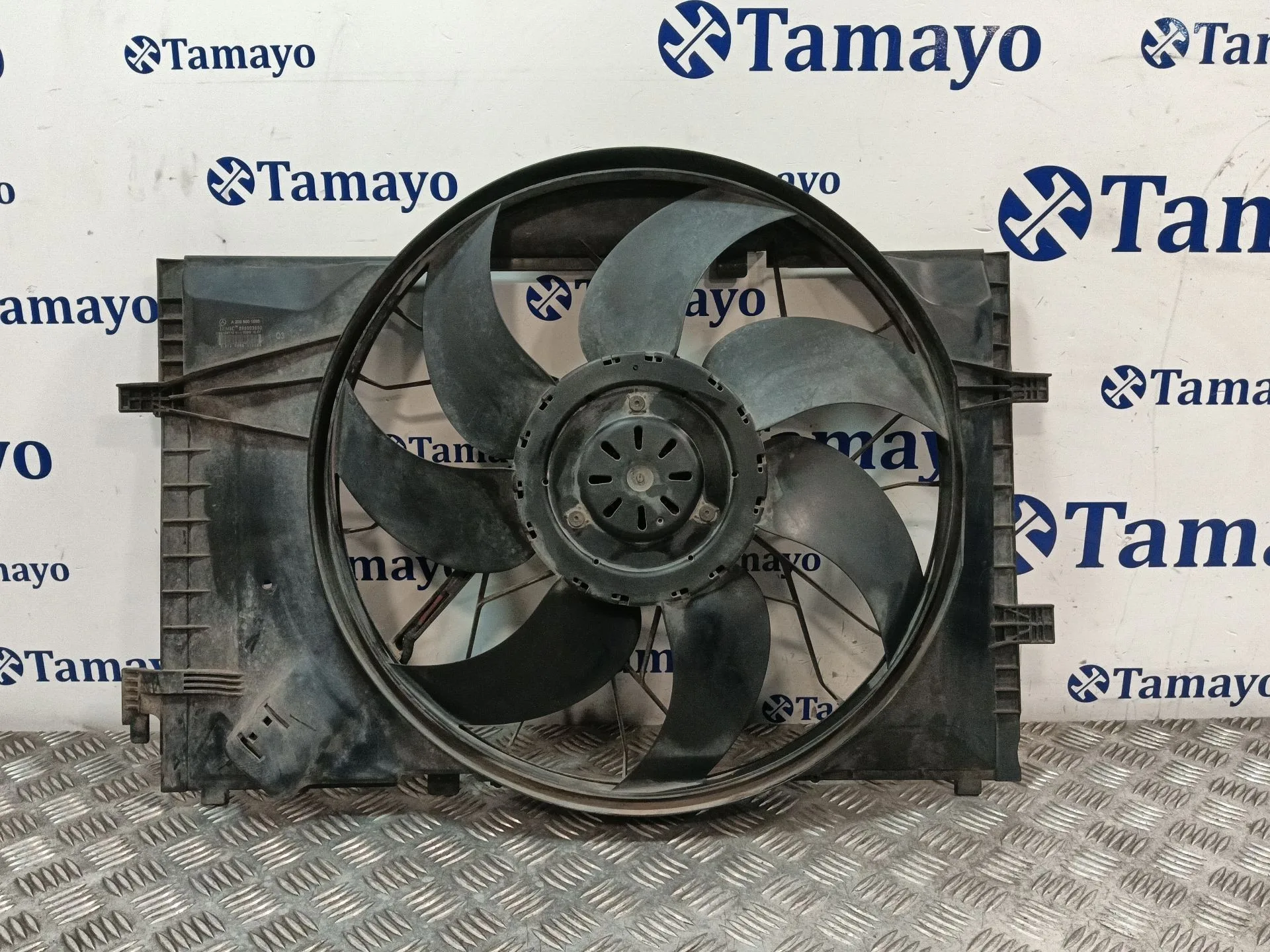 Electroventilador para Mercedes-Benz Clase C (W203)