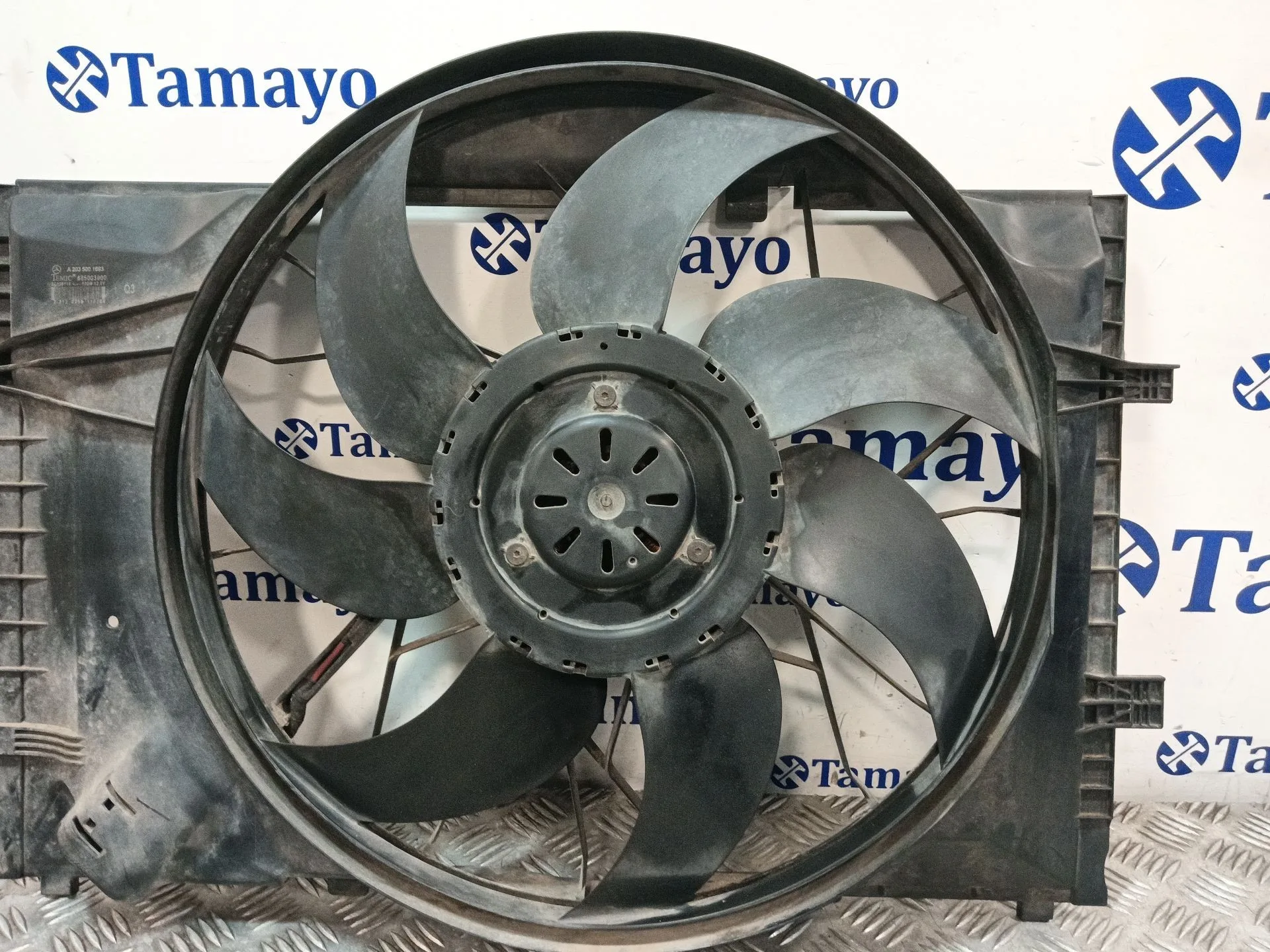 Electroventilador para Mercedes-Benz Clase C (W203)
