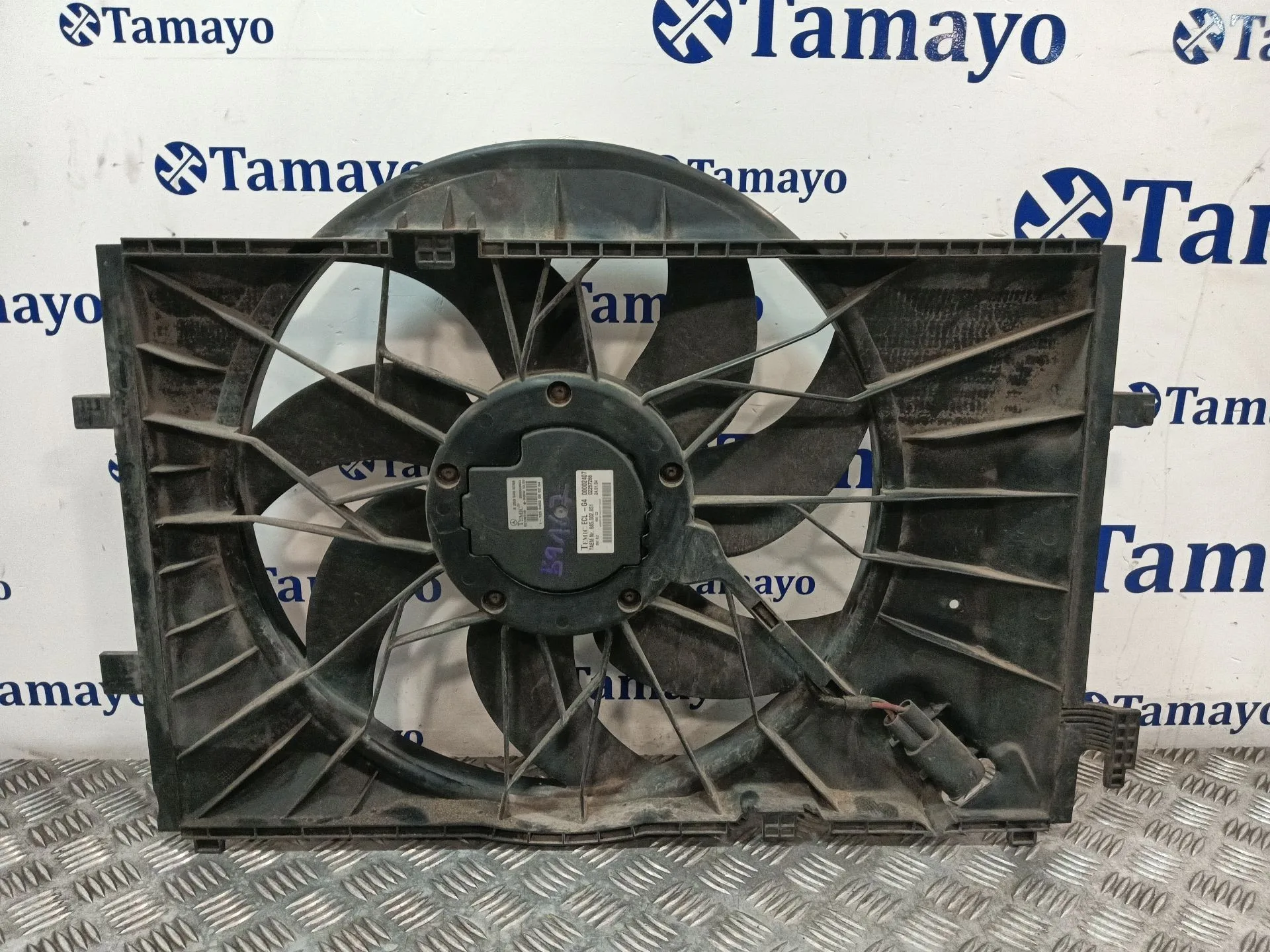 Electroventilador para Mercedes-Benz Clase C (W203)