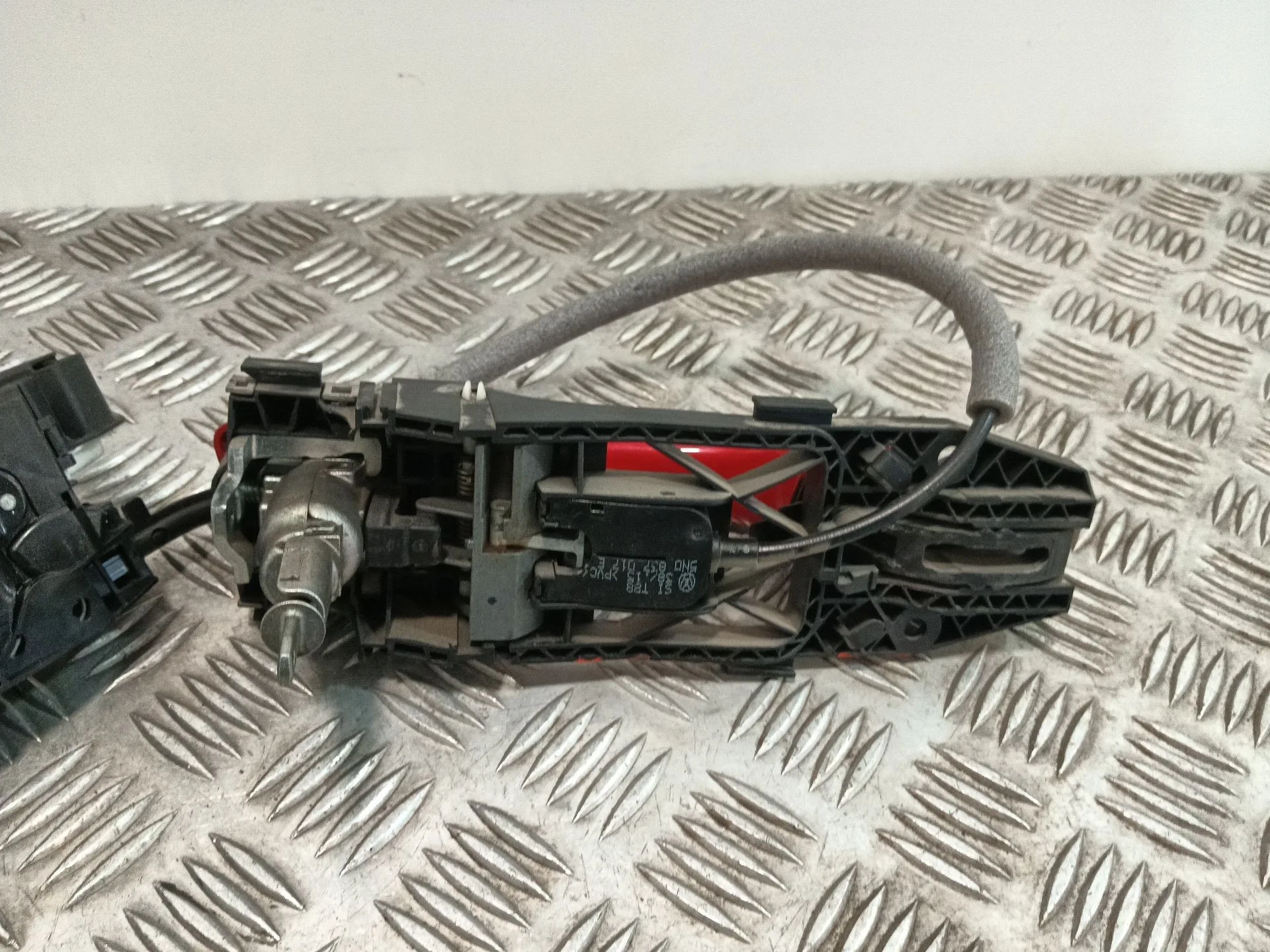 Cerradura Puerta Delantera Izquierda para Seat Leon (5F1)