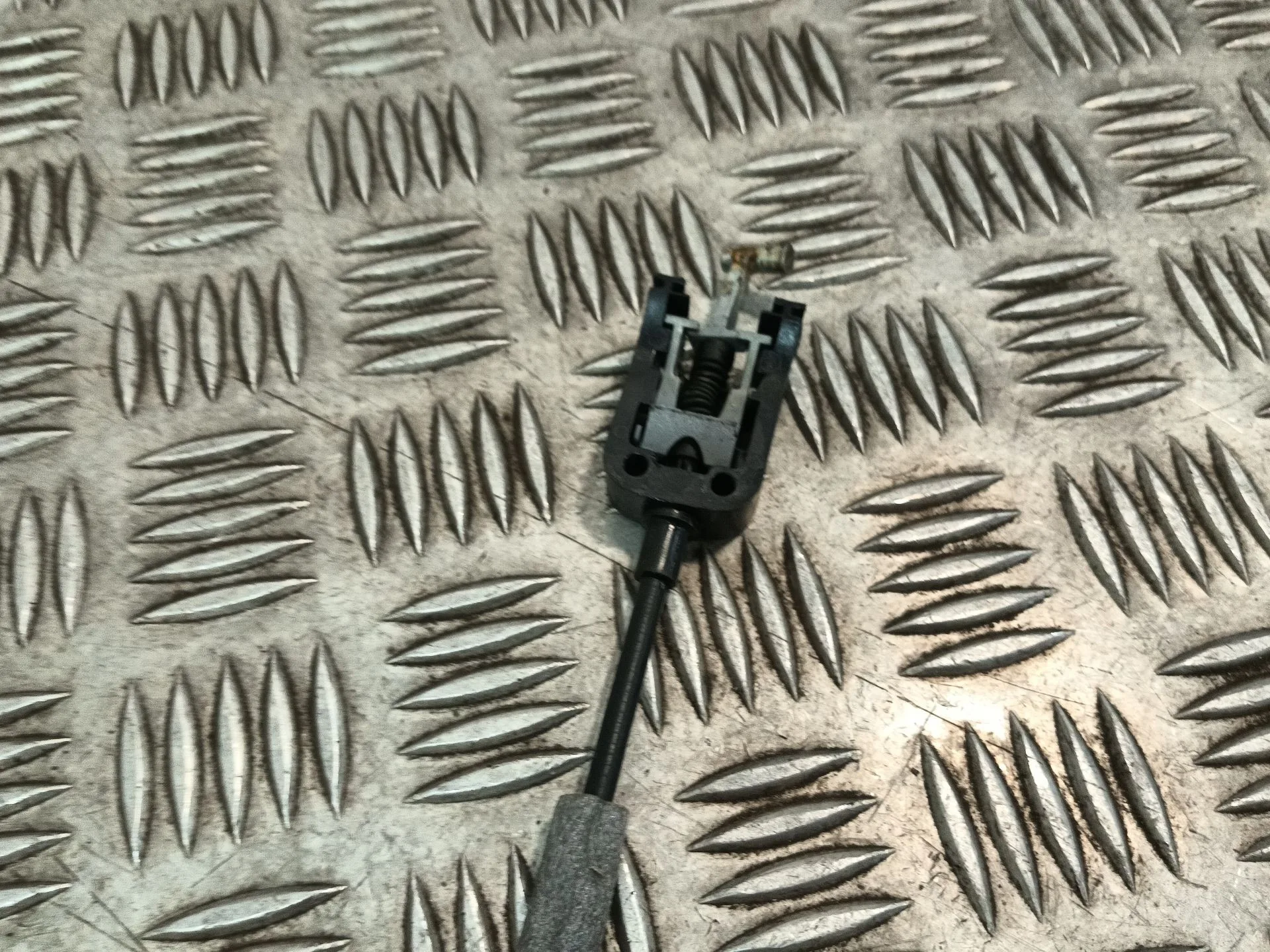 Cerradura Puerta Trasera Izquierda para Seat Leon (5F1)