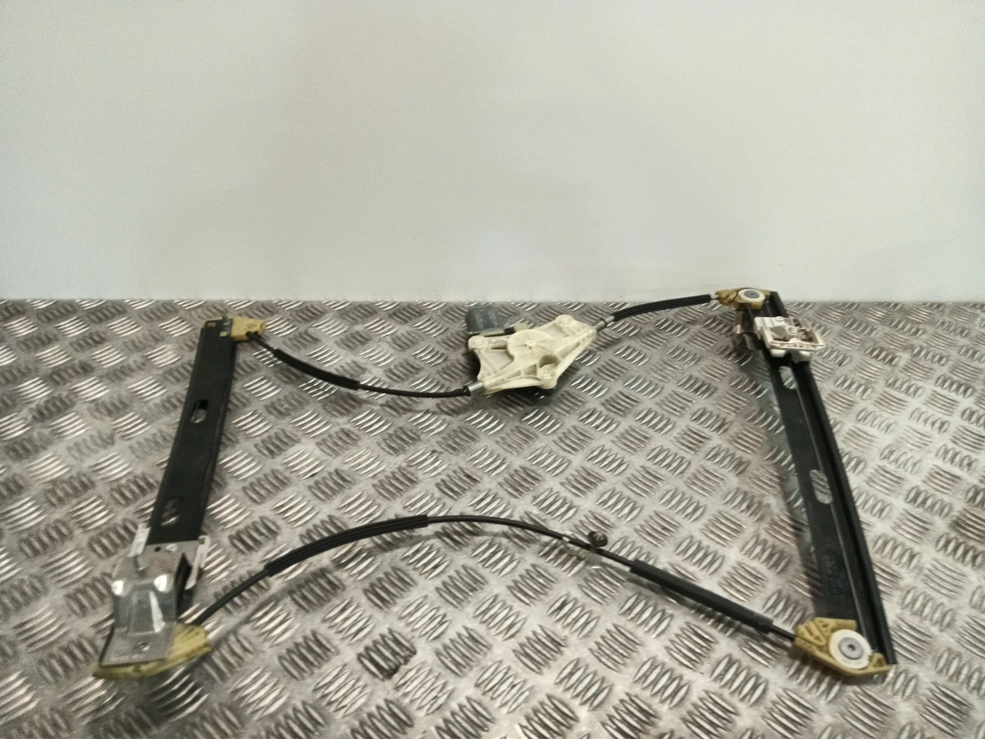 Elevalunas Delantero Izquierdo para Seat Leon (5F1)