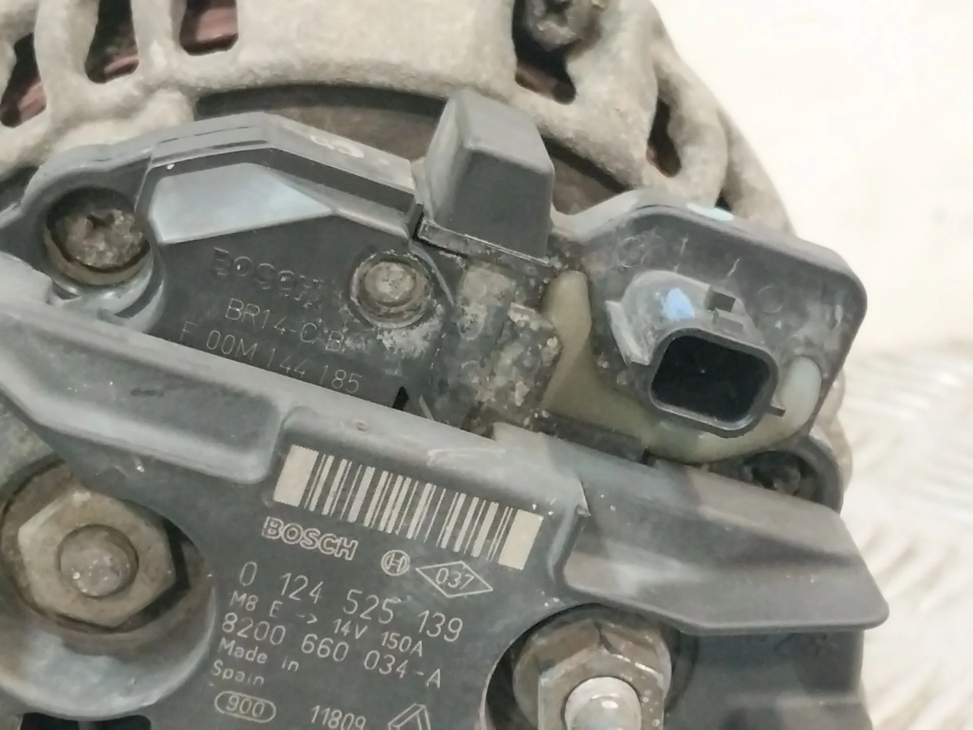 Alternador para Renault Kangoo Express (Fw0/1_)