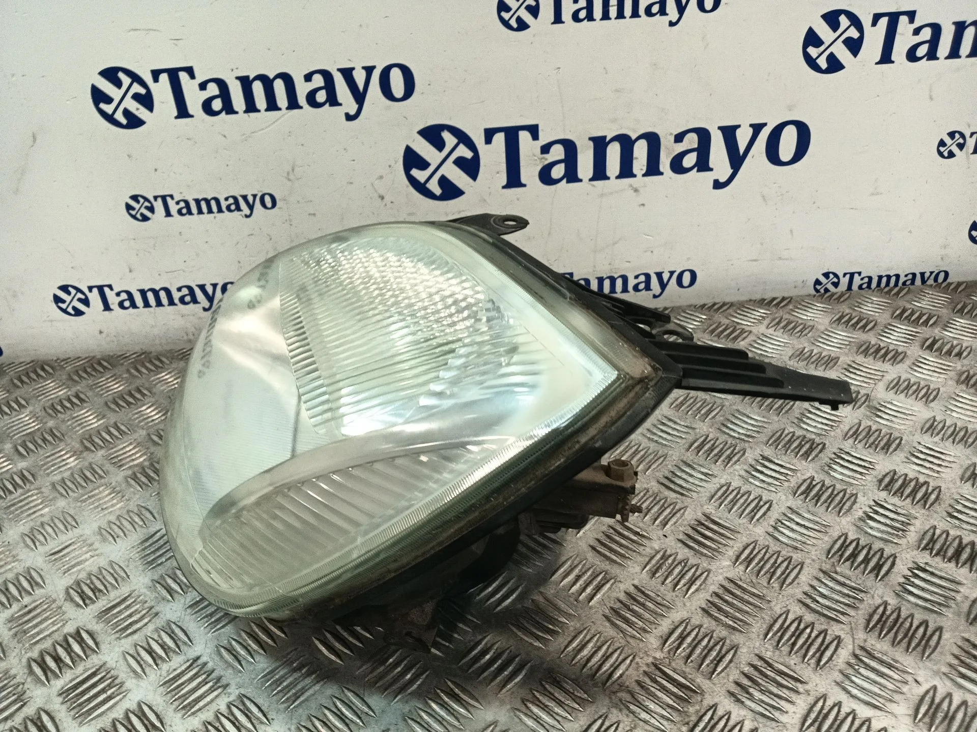 Faro Izquierdo para Ford Fiesta V (Jh_, Jd_)