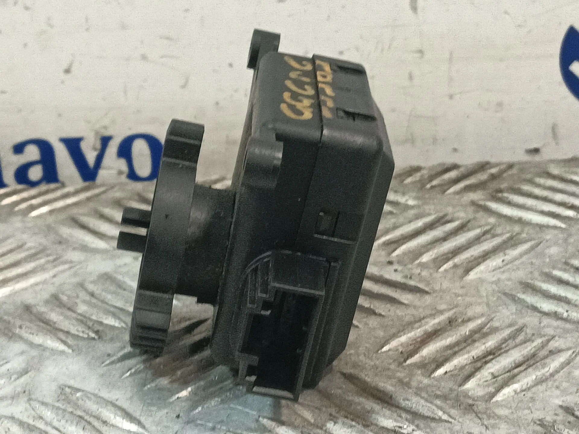 Motor Apertura Trampillas Climatizador para Seat Ibiza Iii (6L1)