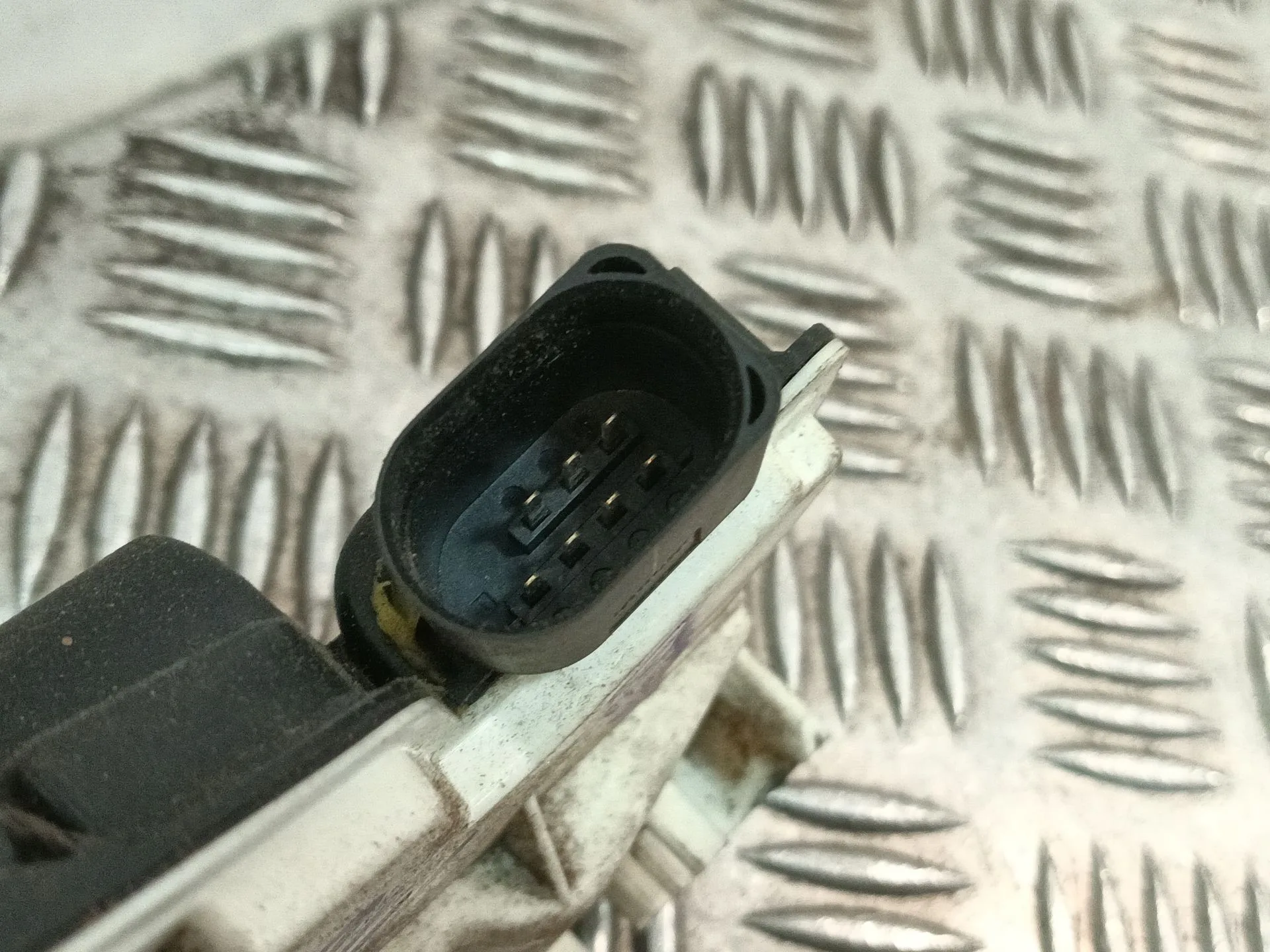 Cerradura Puerta Delantera Izquierda para Seat Ibiza Iv (6J5, 6P1)