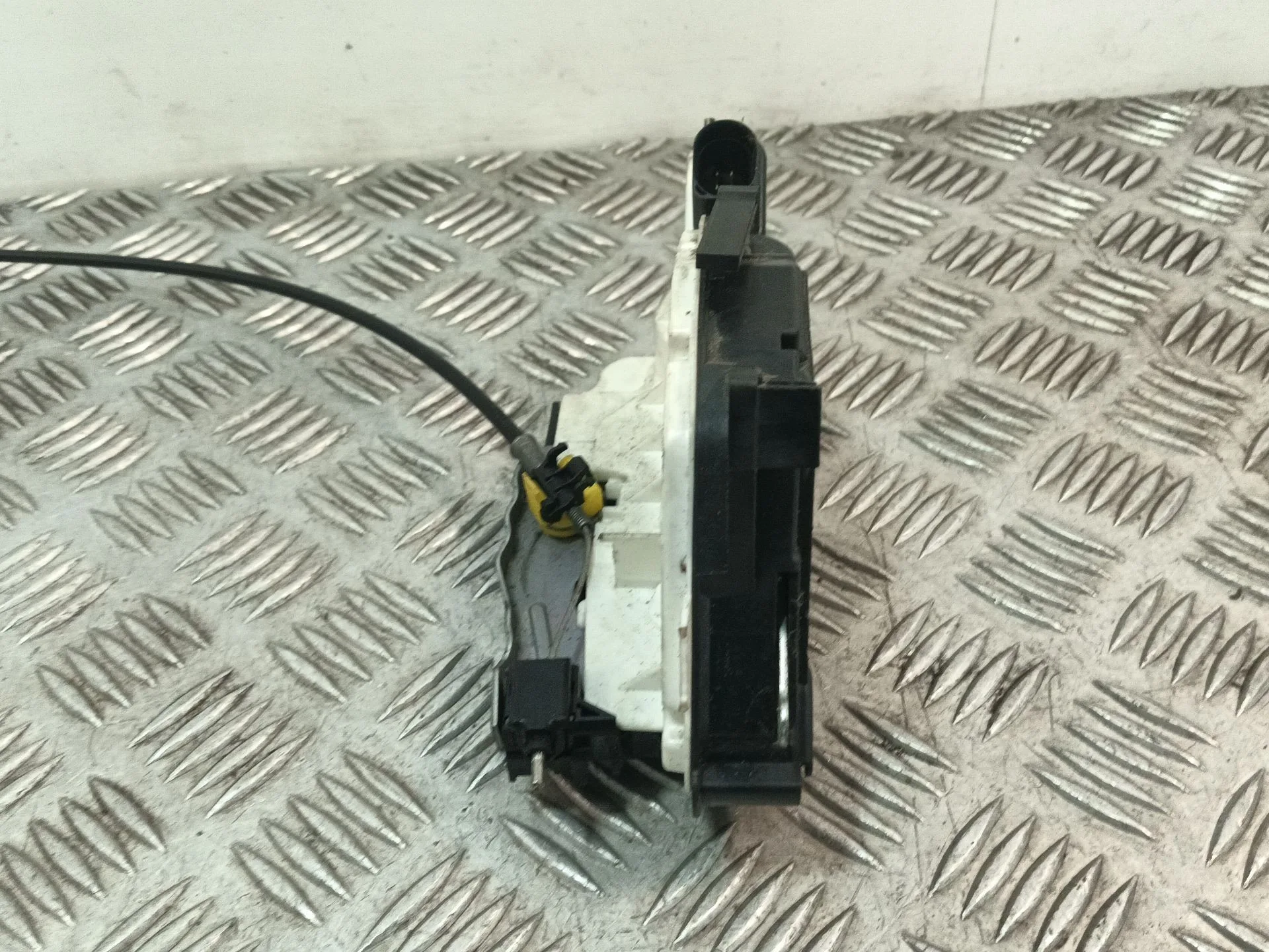 Cerradura Puerta Trasera Izquierda para Seat Ibiza Iv (6J5, 6P1)