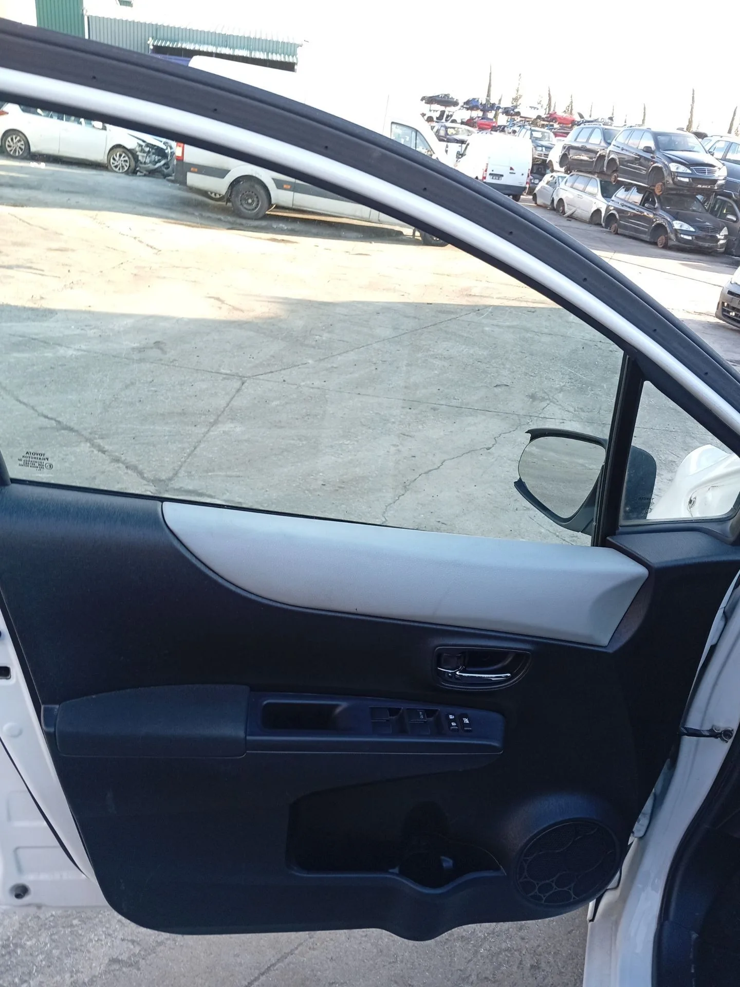 Elevalunas Delantero Izquierdo para Toyota Yaris (Xp13M)