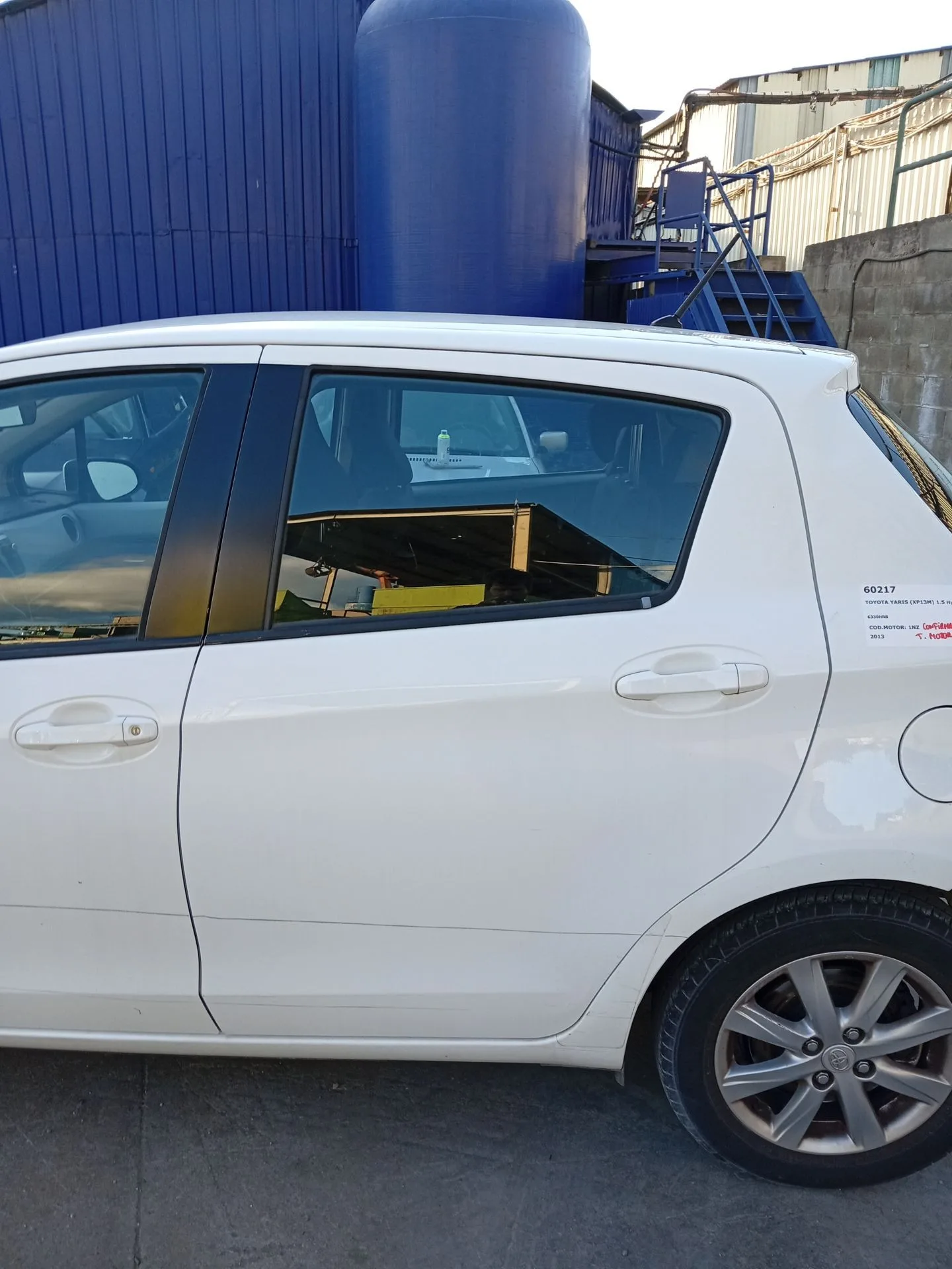 Puerta Trasera Izquierda para Toyota Yaris (Xp13M)