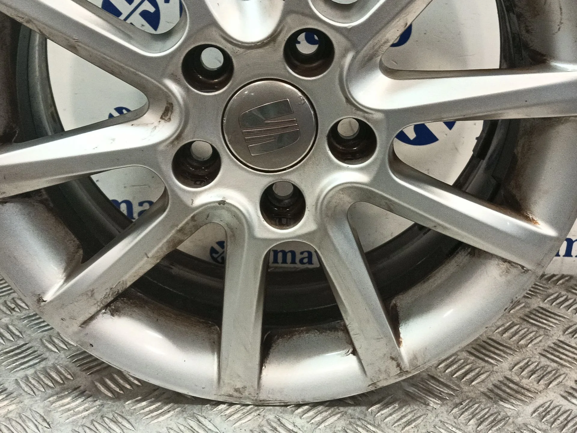 Llanta para Seat Leon (1P1)