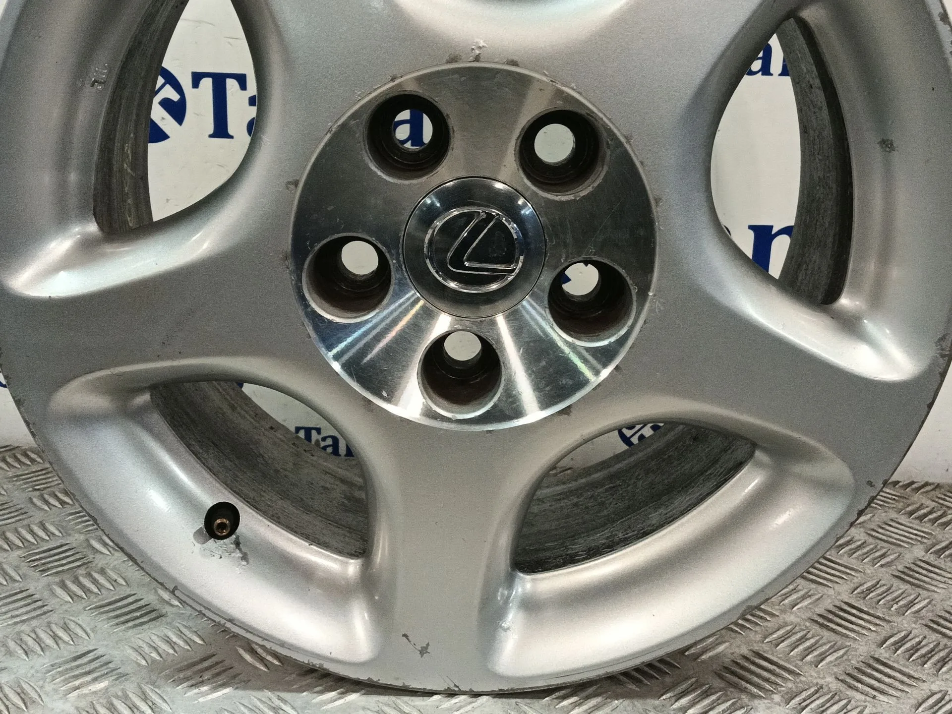 Llanta para Lexus Gs (_S16_)