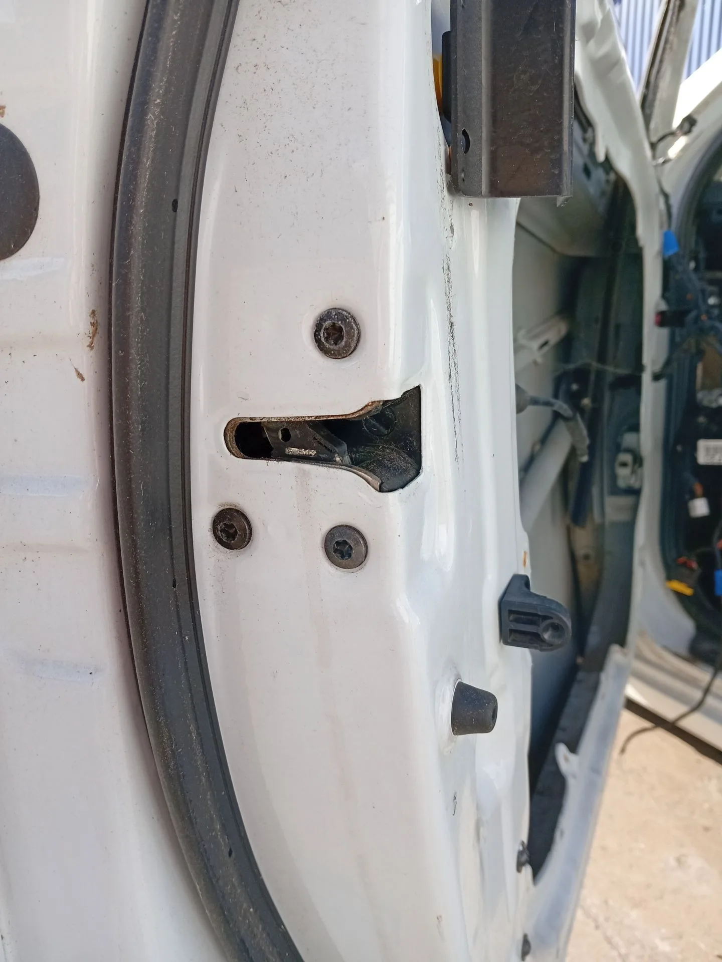 Cerradura Puerta Delantera Izquierda para Kia Cee'd