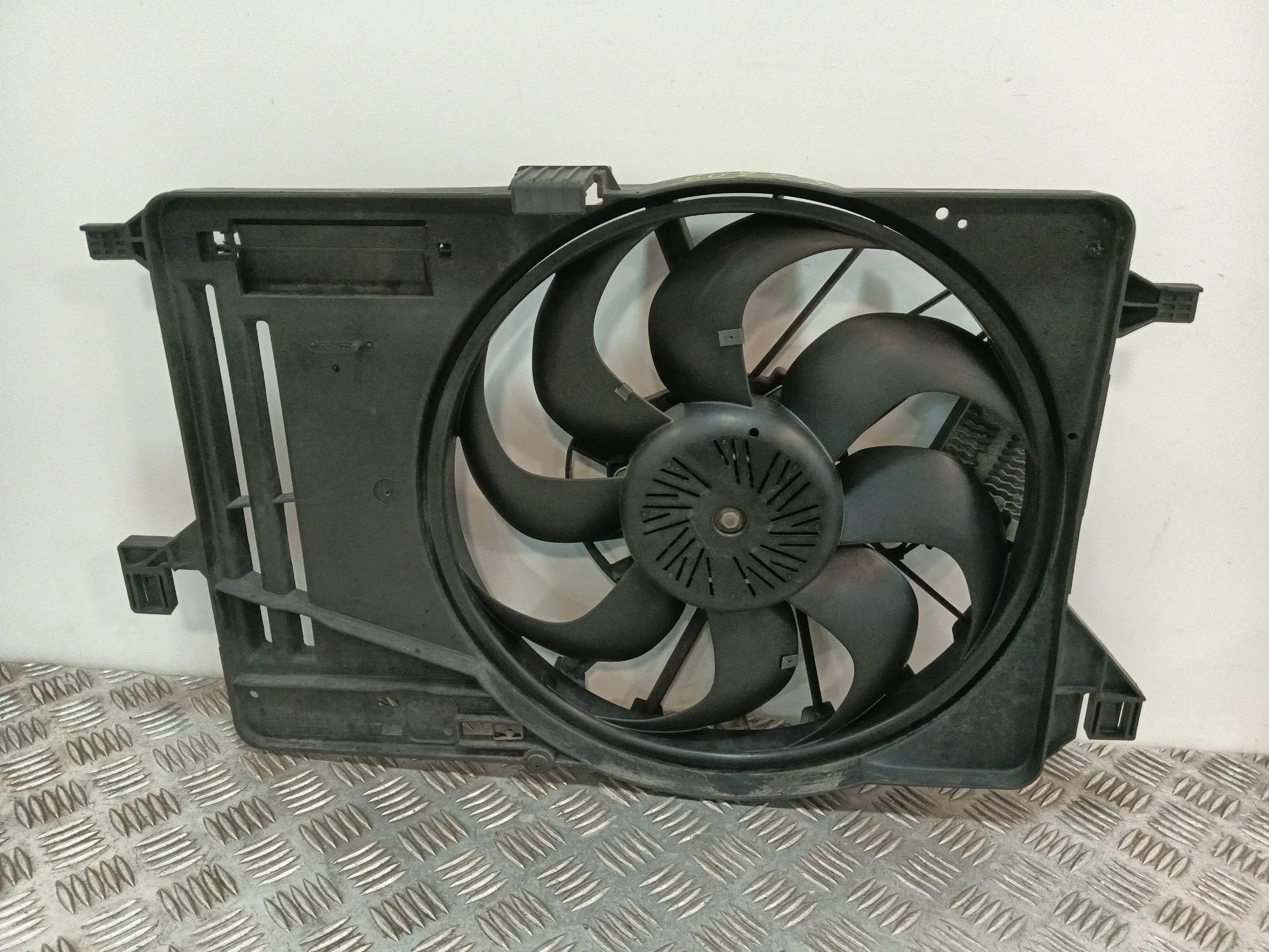 Electroventilador para Ford C-Max Ii (Dxa/Cb7, Dxa/Ceu)