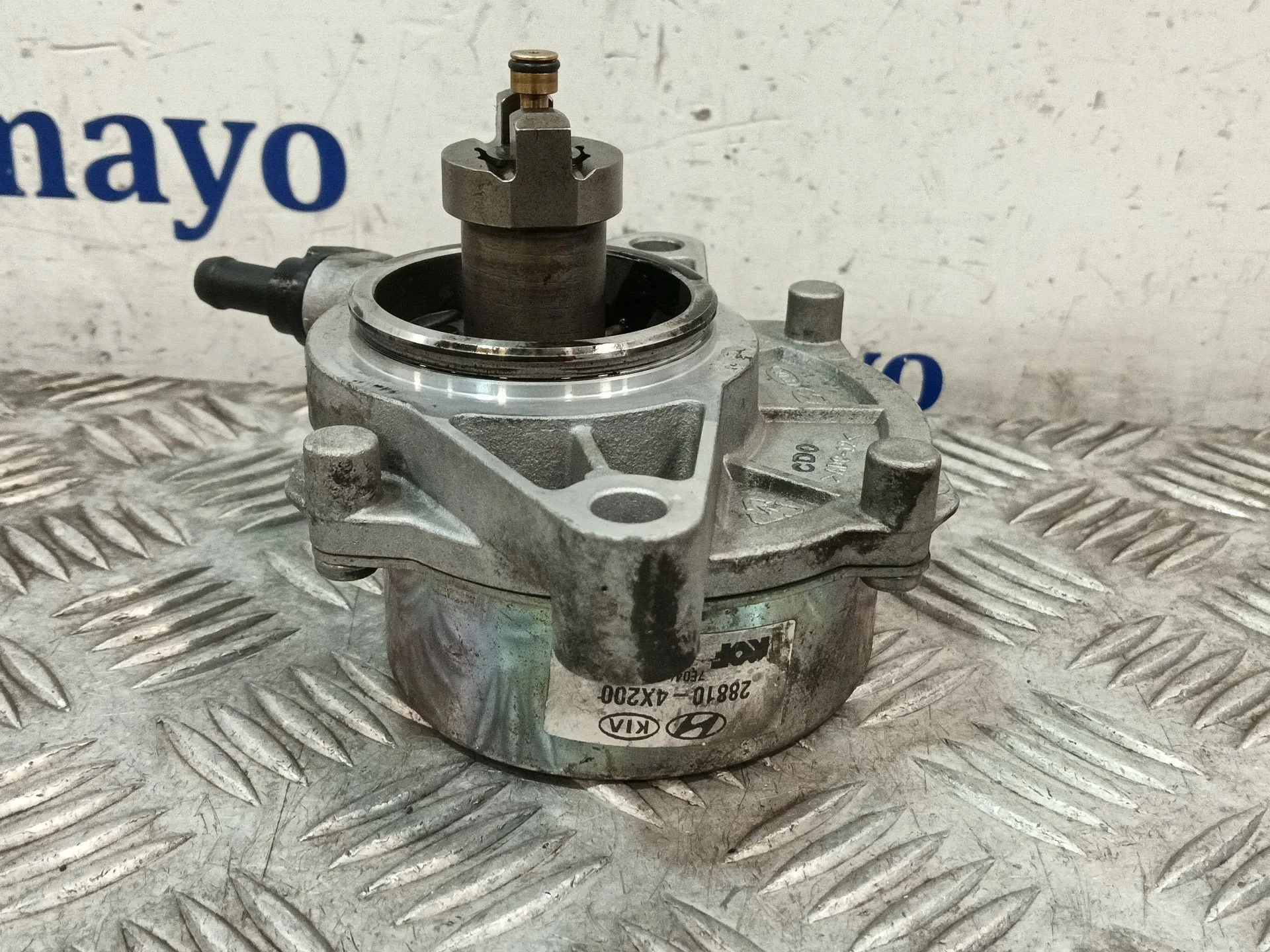 Depresor Freno / Bomba Vacio para Kia Carnival