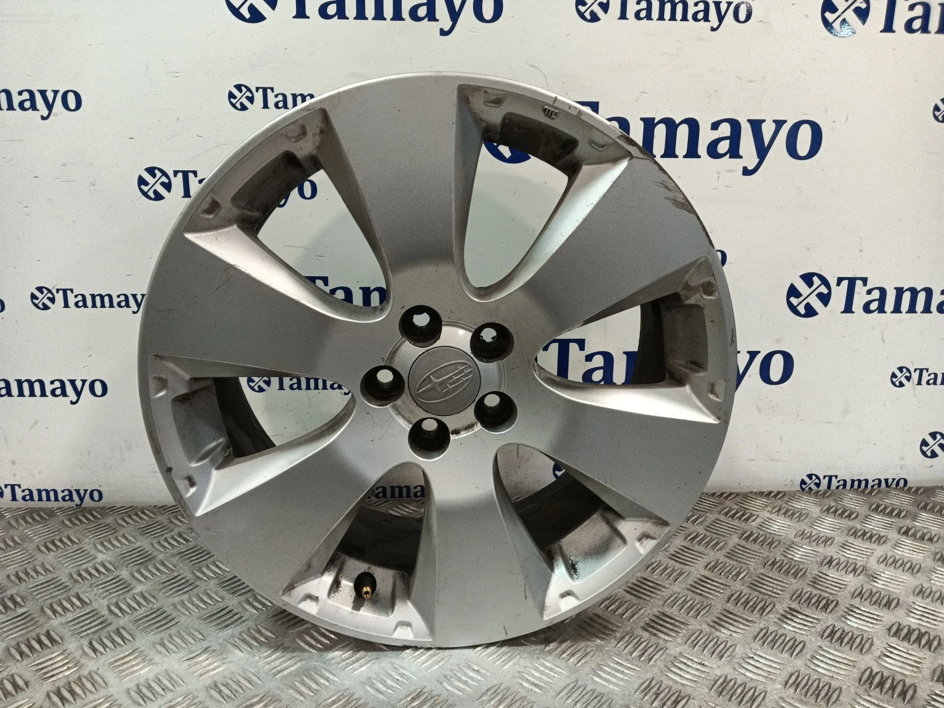 Llanta para Subaru Legacy V (Bm)