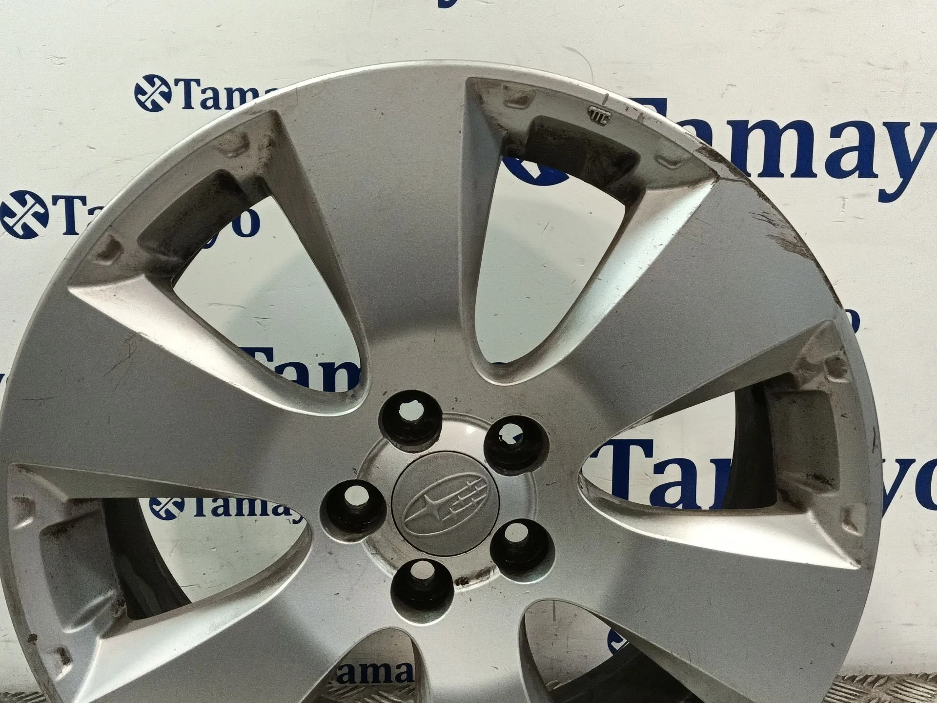 Llanta para Subaru Legacy V (Bm)