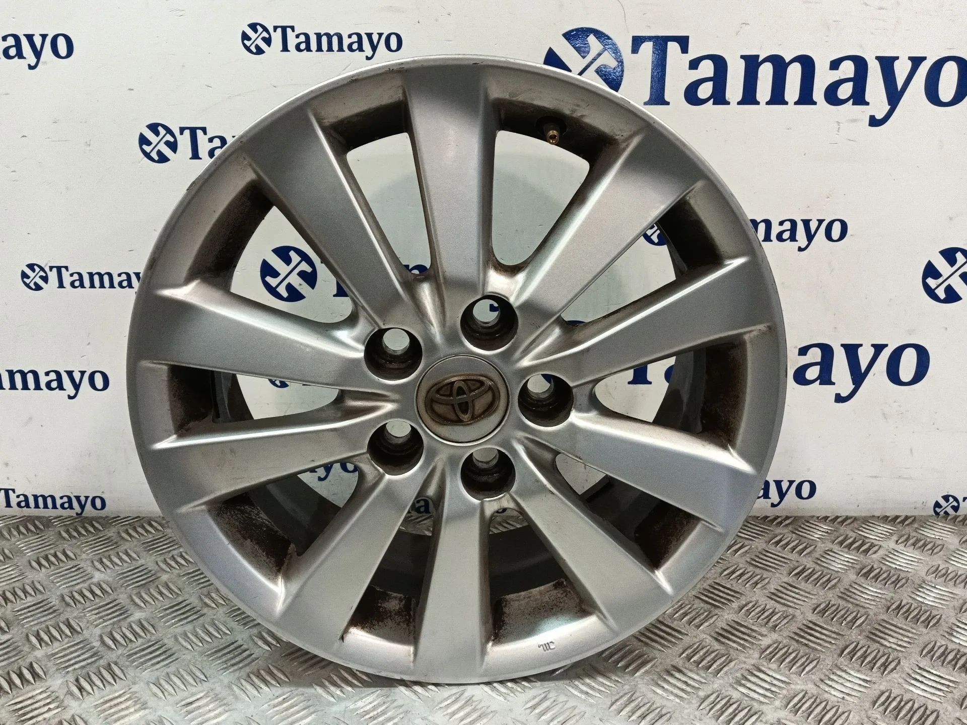 Llanta para Toyota Auris (_E15_)