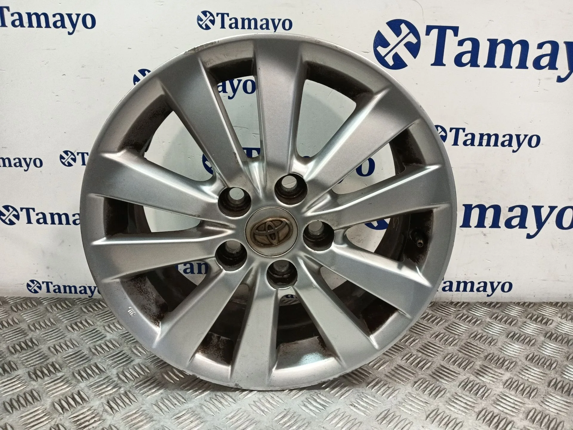 Llanta para Toyota Auris (_E15_)