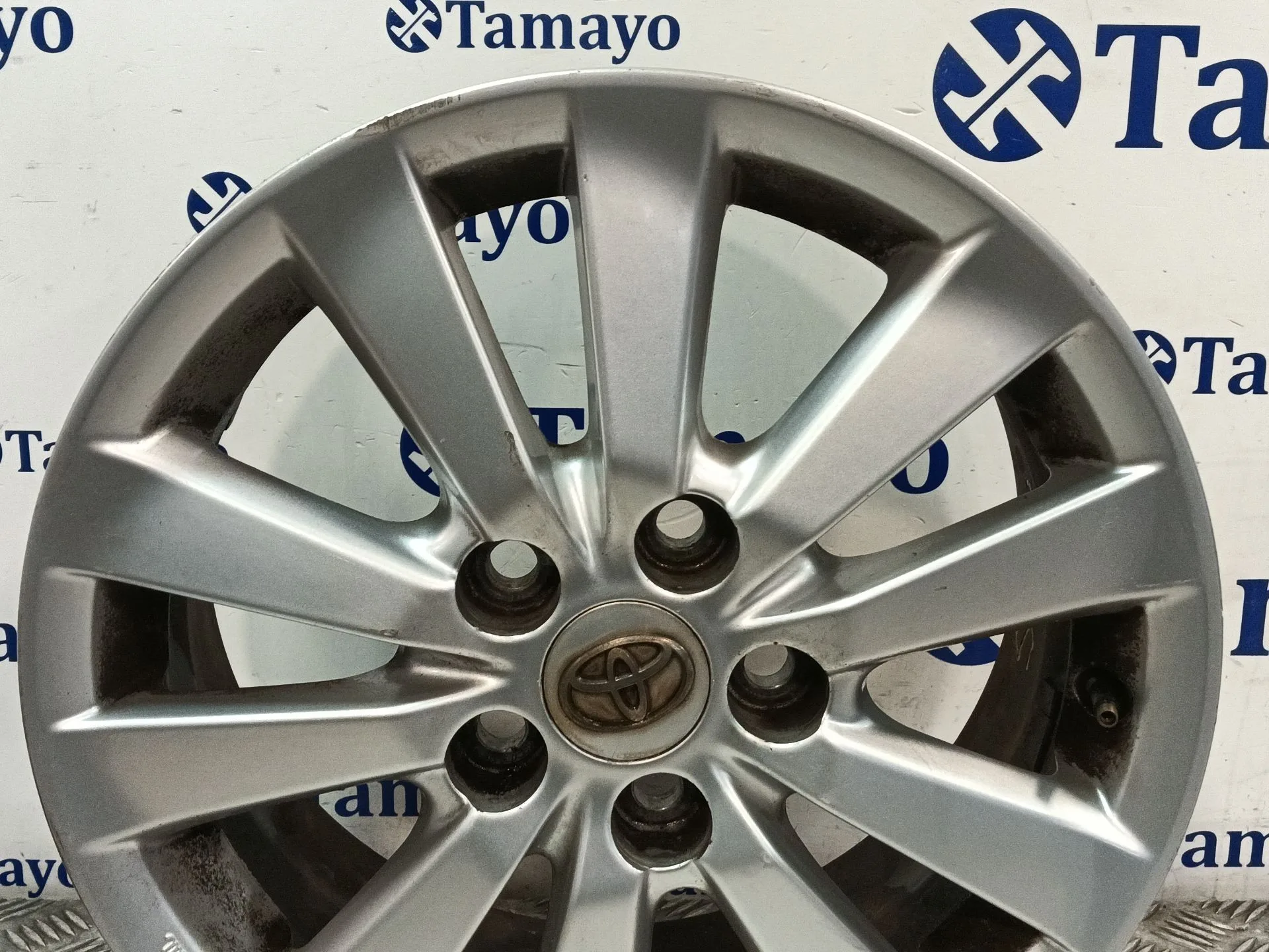 Llanta para Toyota Auris (_E15_)