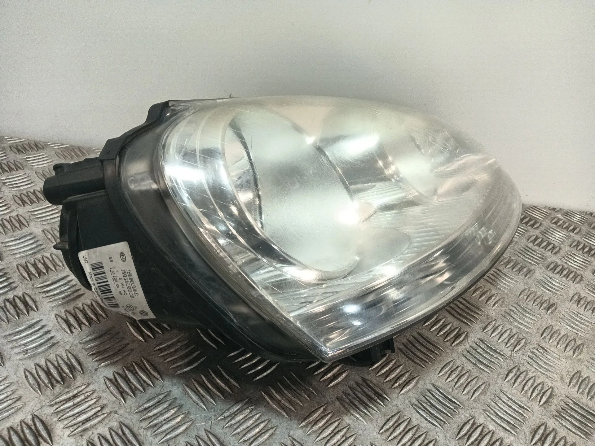 Faro Derecho para Volkswagen Golf V (1K1)