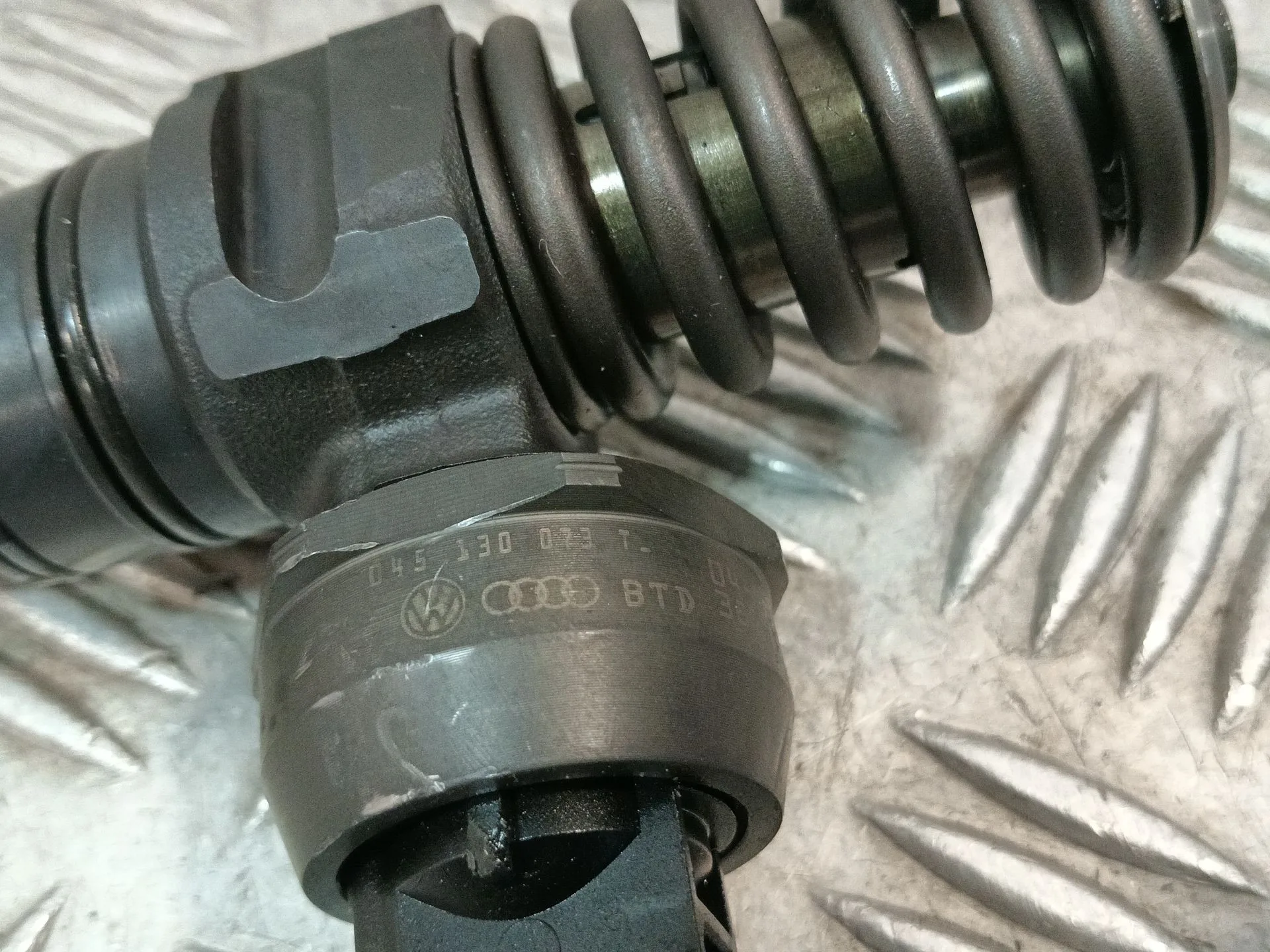 Inyector para Volkswagen Polo Iv (9N_, 9A_)
