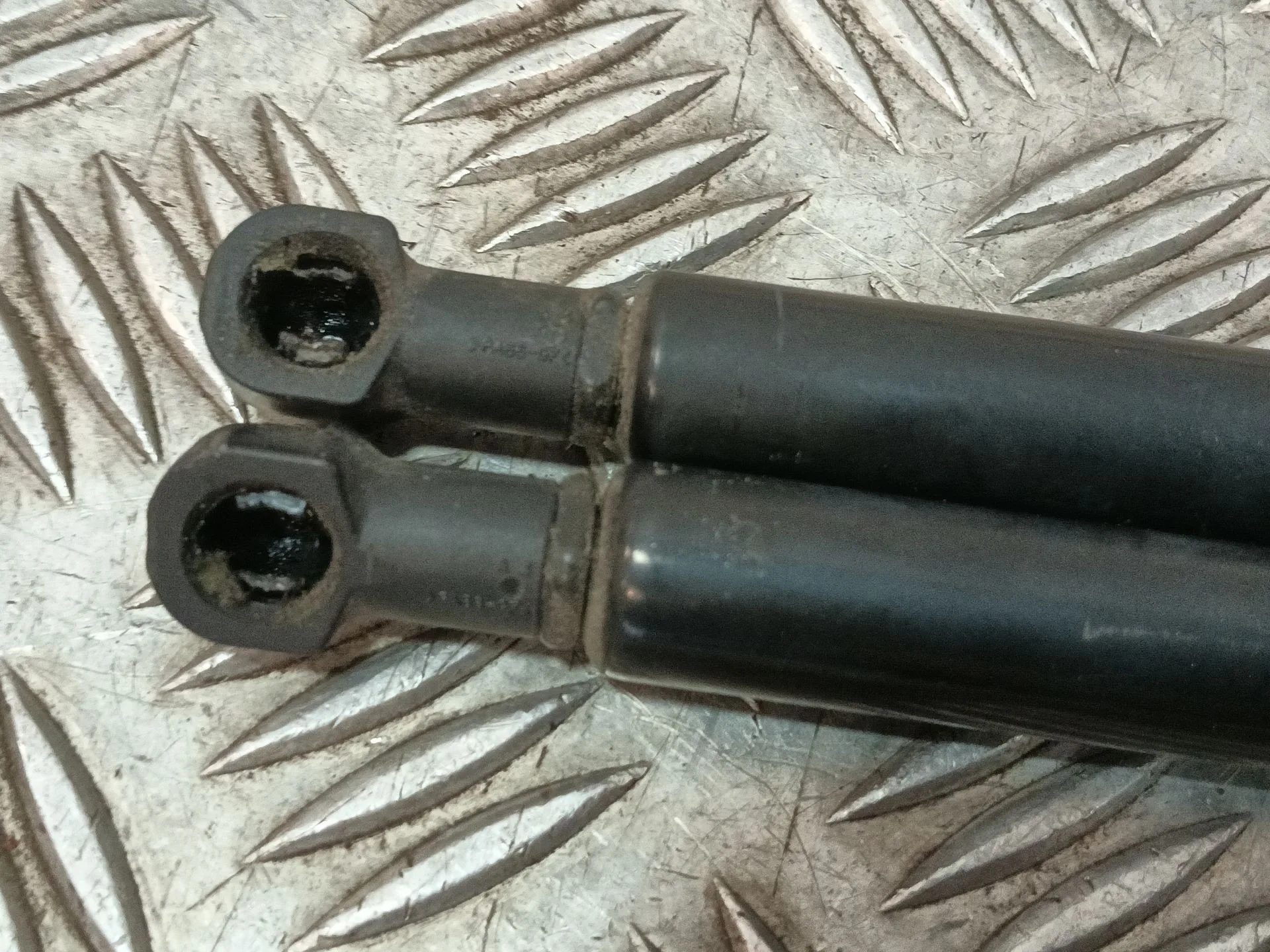 Amortiguadores Maletero / Porton para Mazda Cx-3 (Dk)