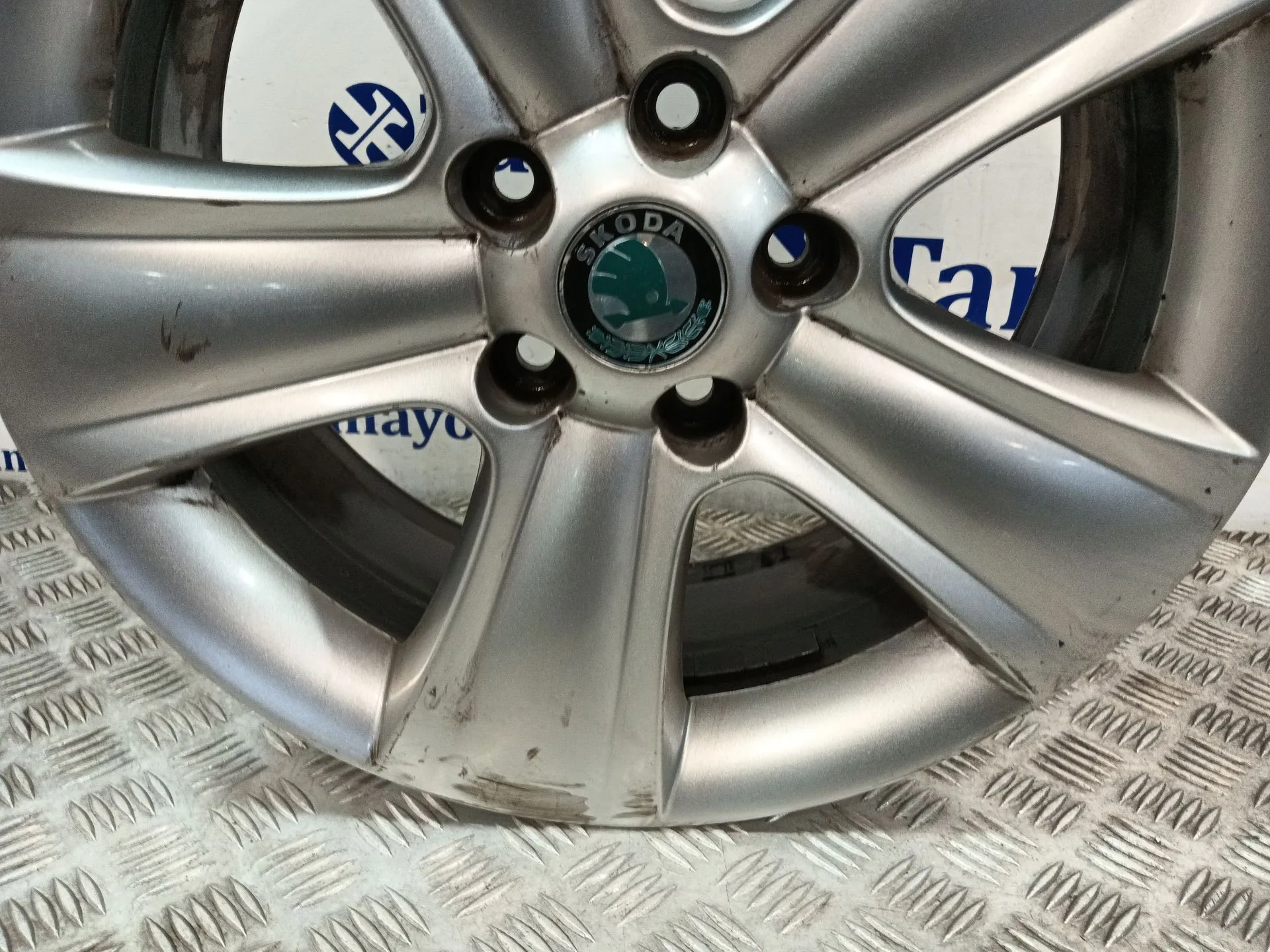 Llanta para Skoda Yeti (5L)