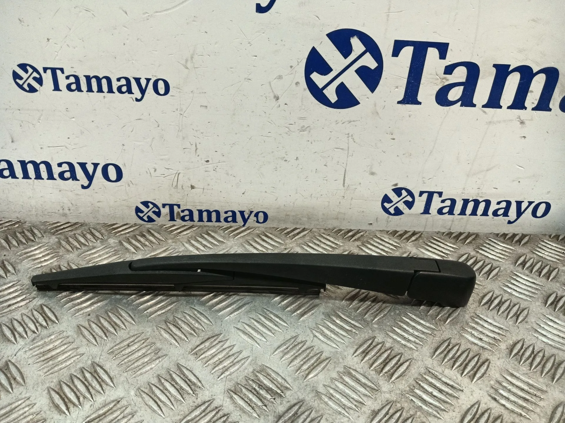 Brazo Limpia Trasero para Mazda Cx-3 (Dk)
